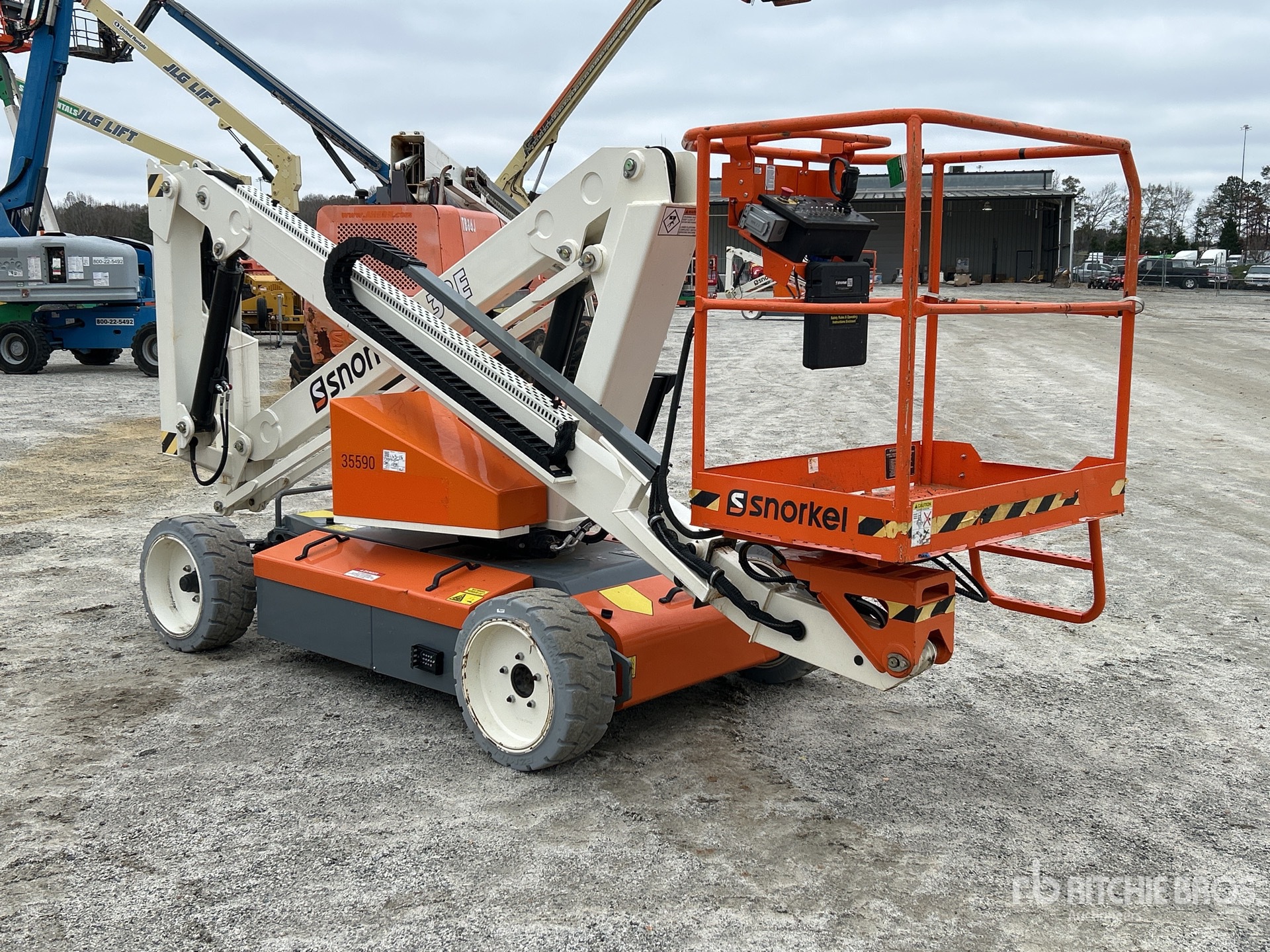 General Appearance with Picture, Right Front Corner