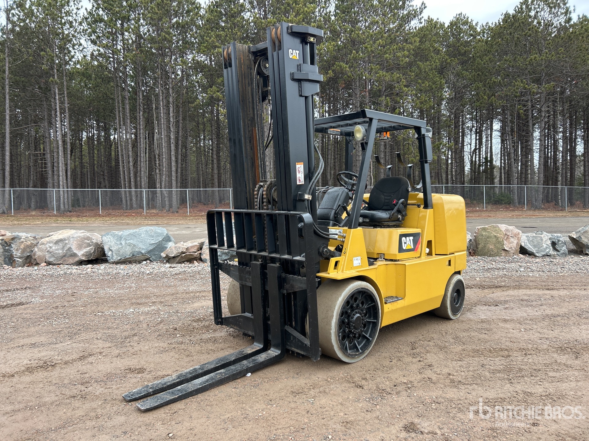 General Appearance with Featured Photo