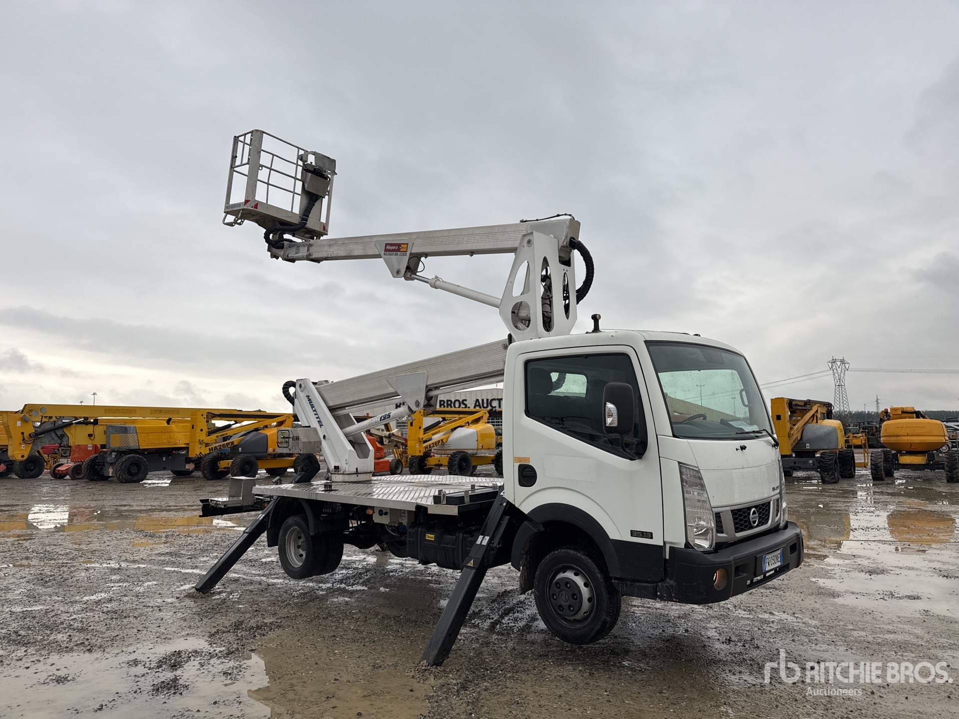 General Appearance with Foto, angolo anteriore destro