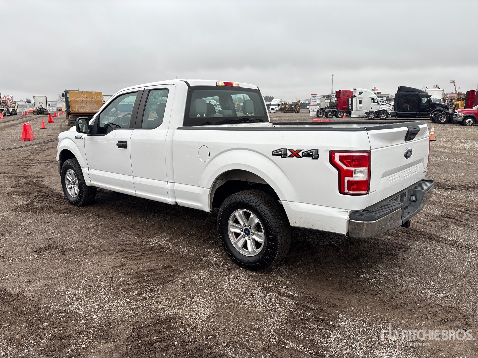 General Appearance with Picture, Left Rear Corner