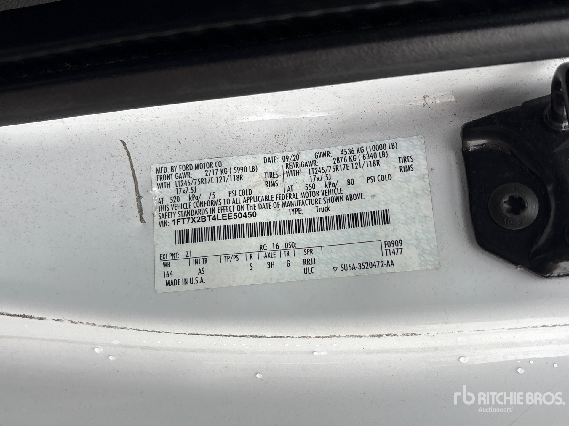 General Appearance with Numéro de série/Numéro d'identification du véhicule automobile