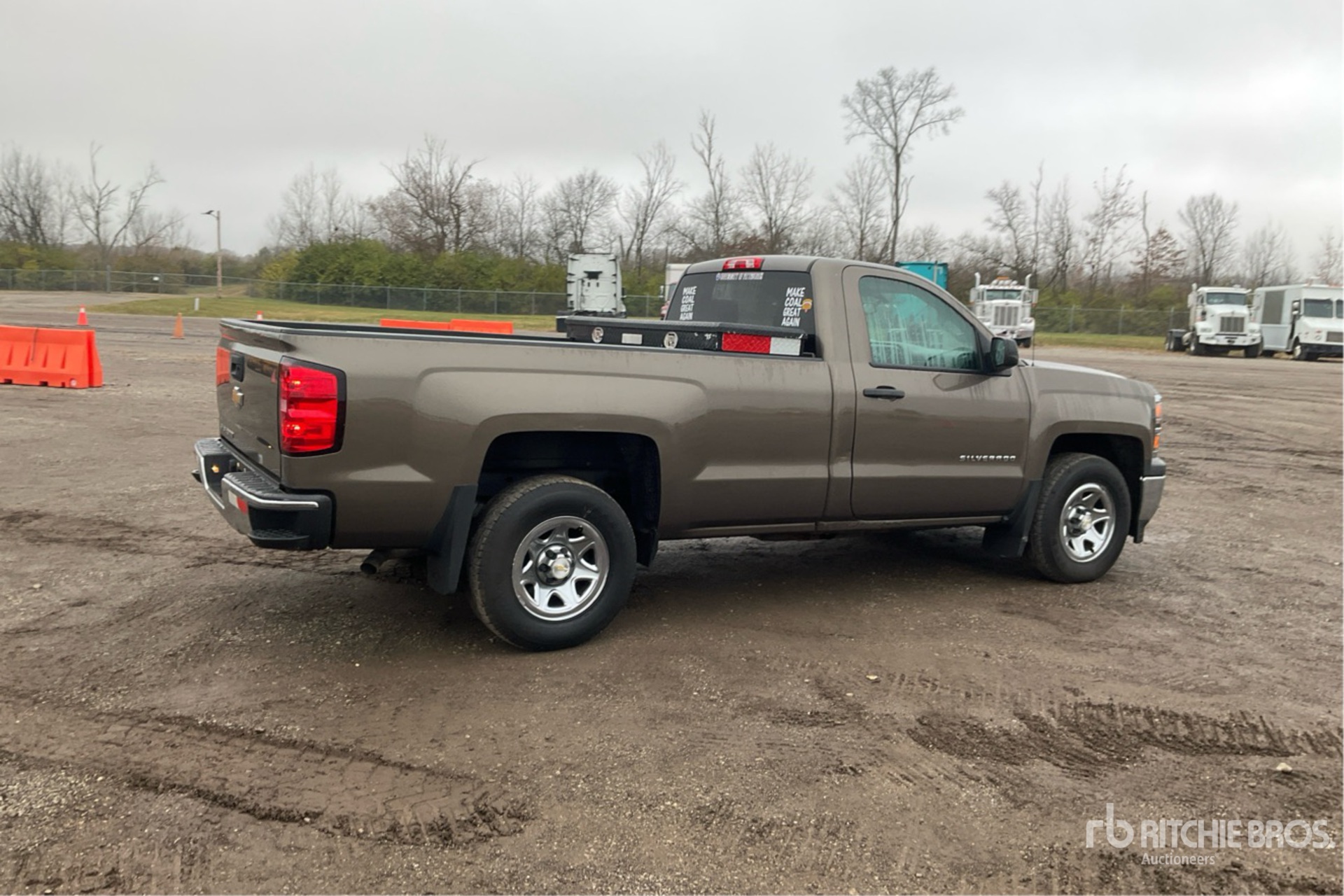 General Appearance with Picture, Right Rear Corner