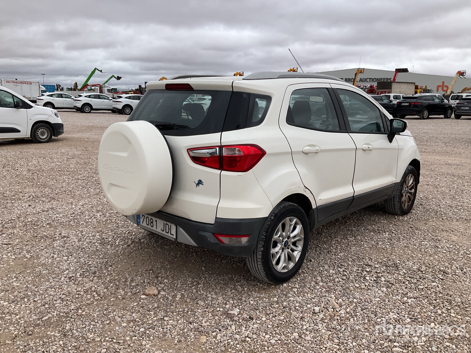 General Appearance with Imagen: esquina trasera derecha