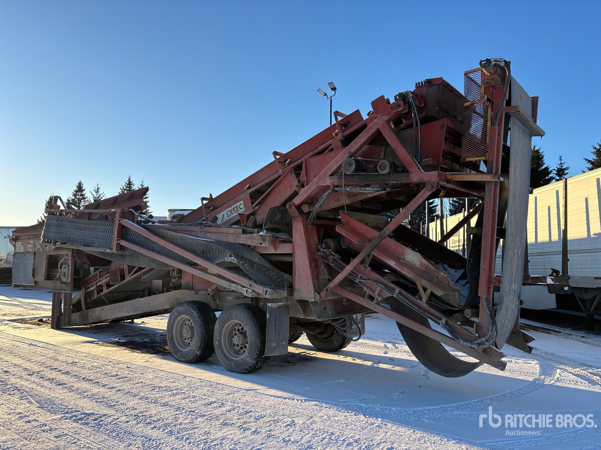 General Appearance with Bild, Ecke hinten links