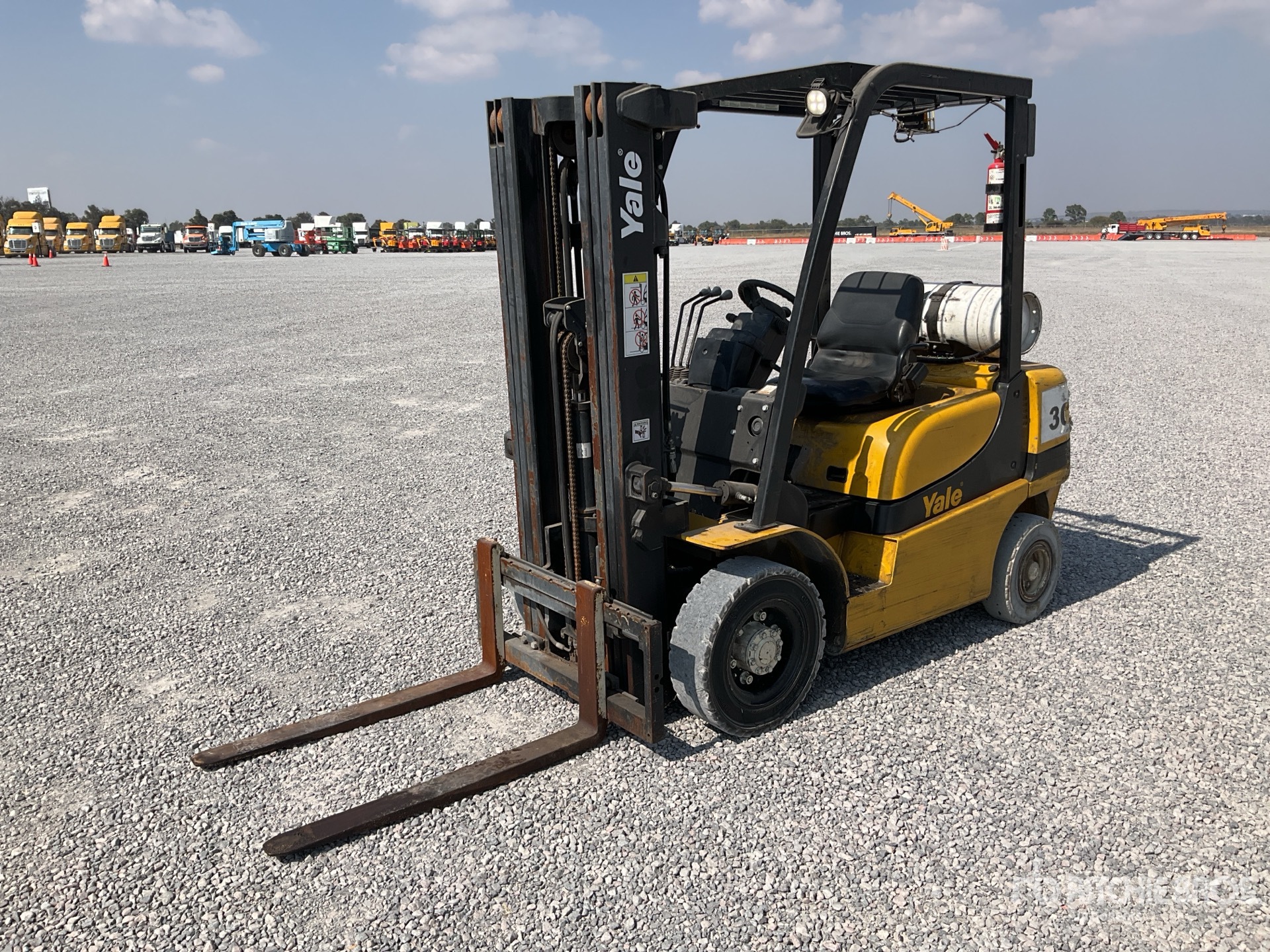 General Appearance with Featured Photo