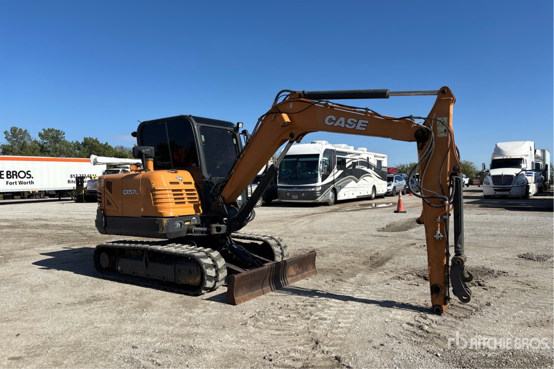 General Appearance with Picture, Right Front Corner