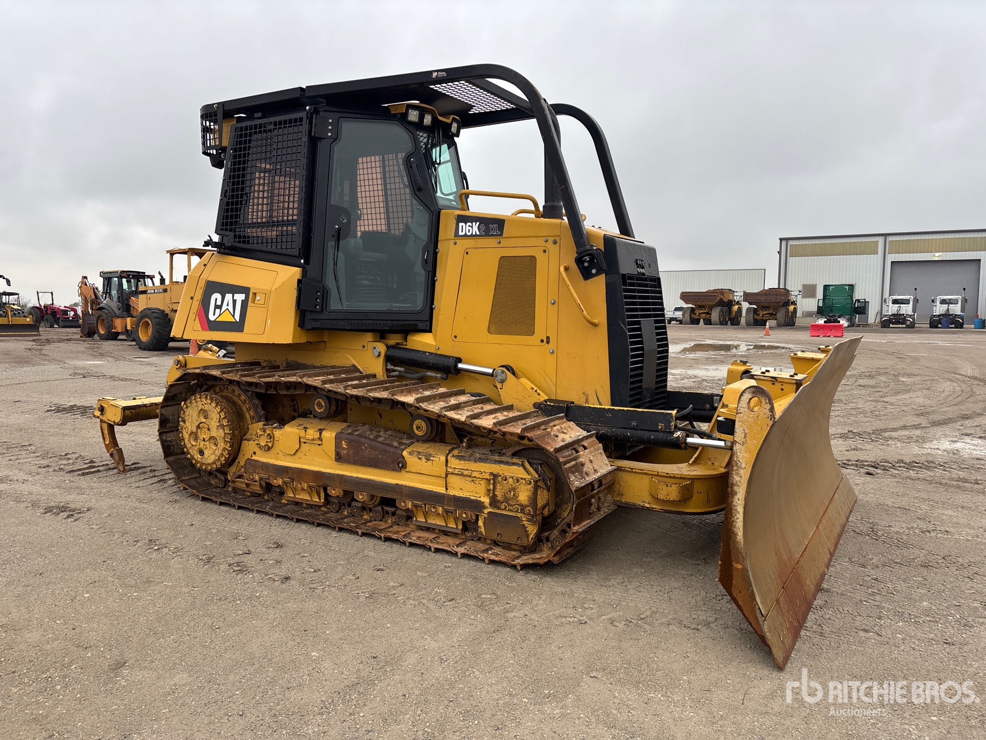 Aspect général with Image, coin avant droit