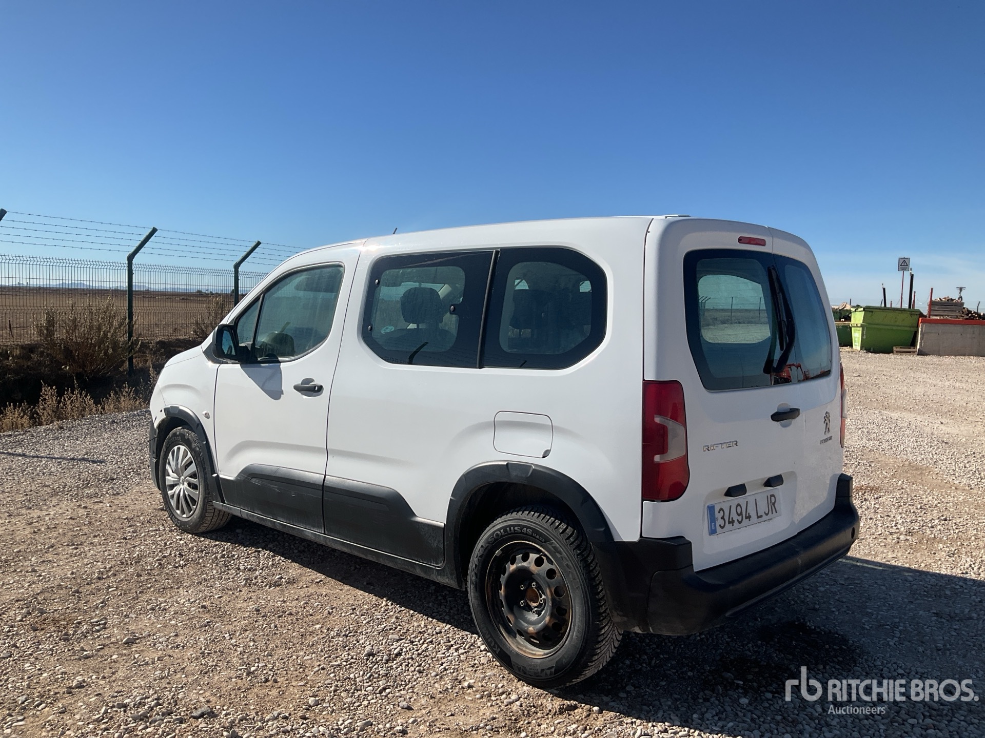 General Appearance with Picture, Left Rear Corner