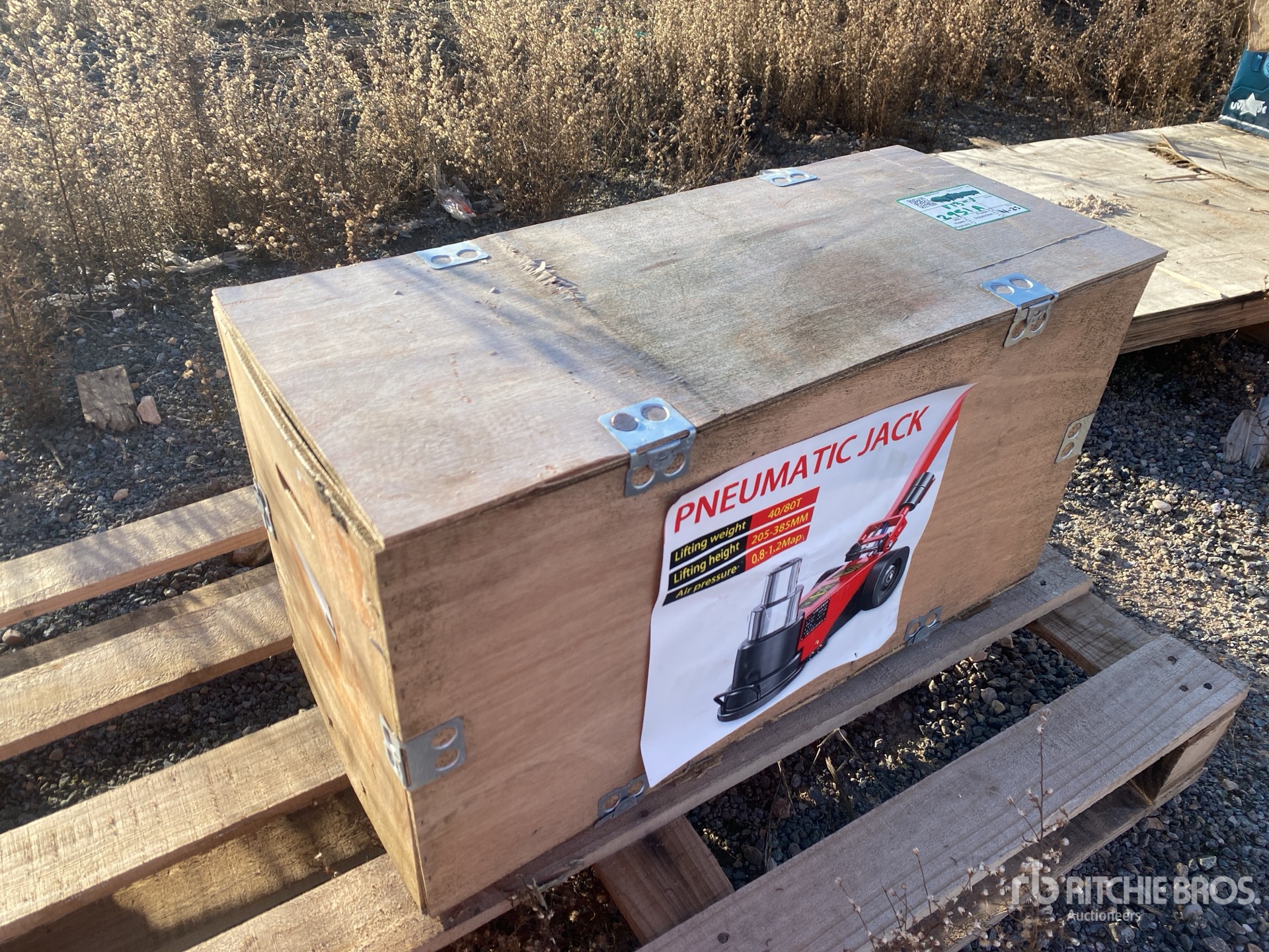 General Appearance with Picture, Left Front Corner