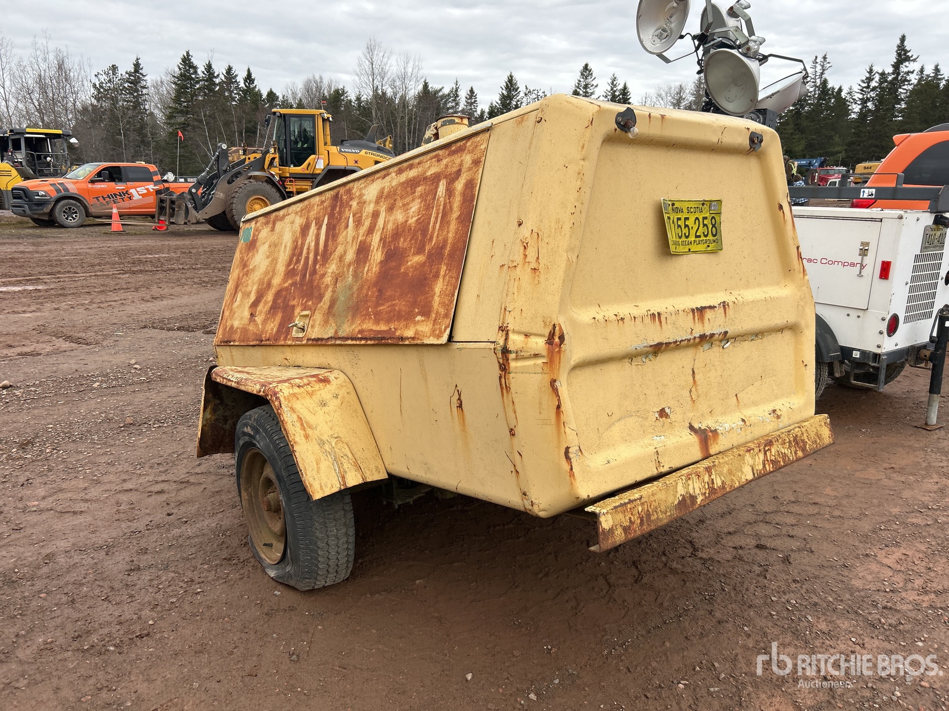 General Appearance with Picture, Left Rear Corner