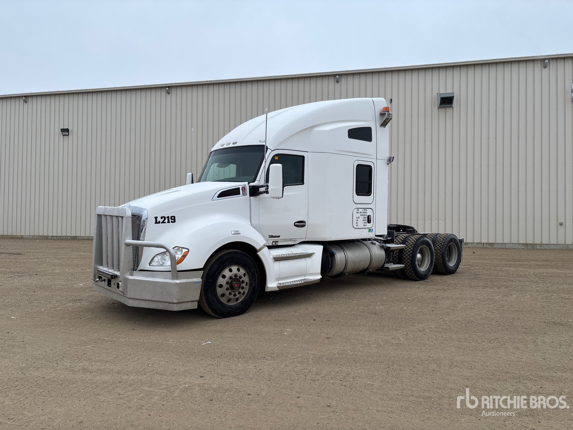 General Appearance with Picture, Left Front Corner