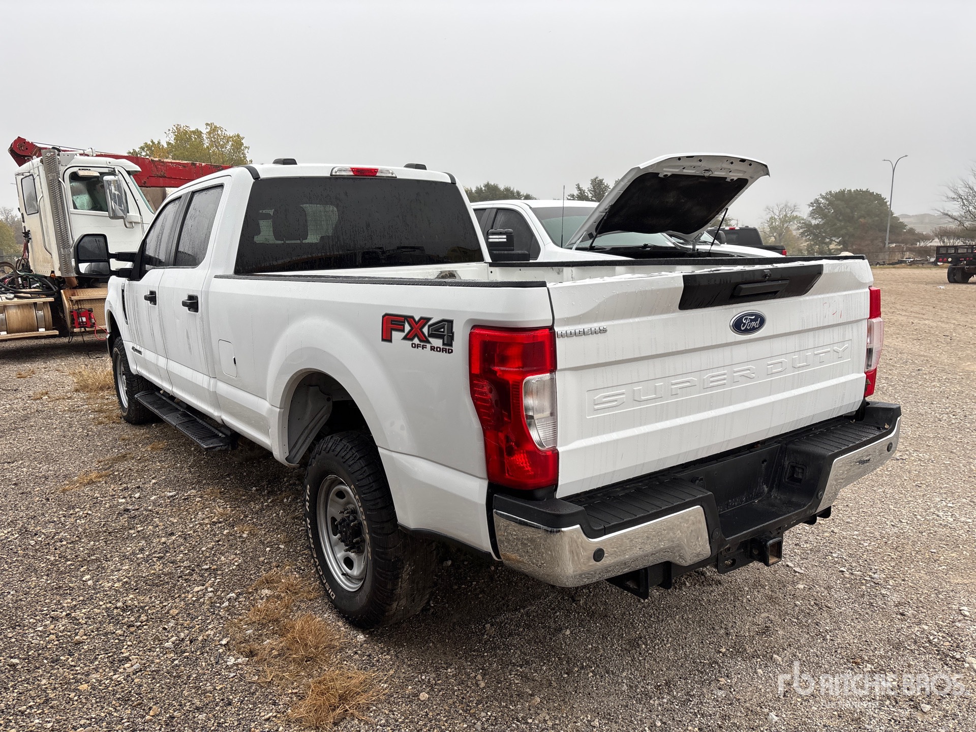 General Appearance with Imagen: esquina trasera izquierda