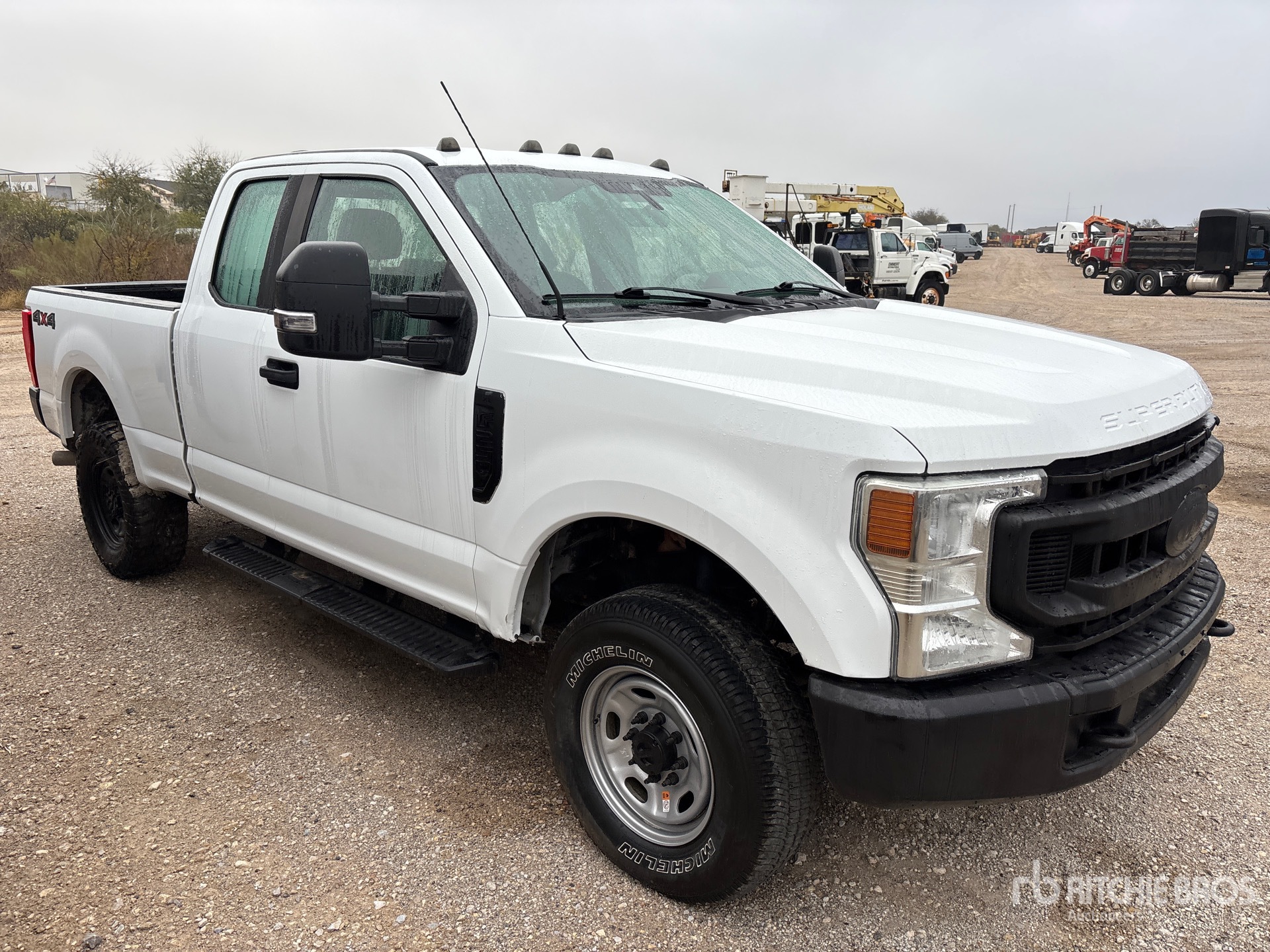 General Appearance with Imagen: esquina delantera derecha