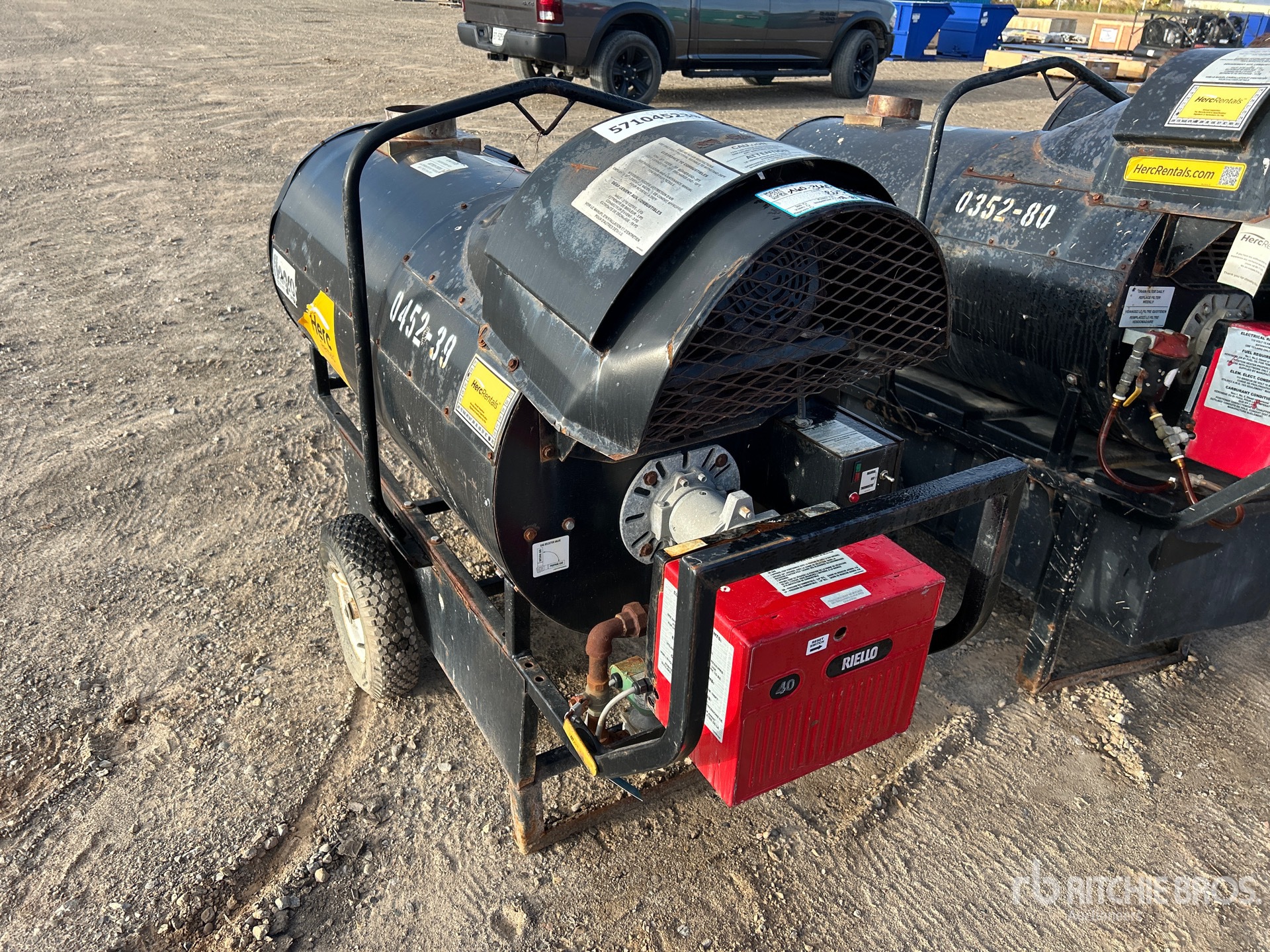 General Appearance with Foto, angolo posteriore sinistro