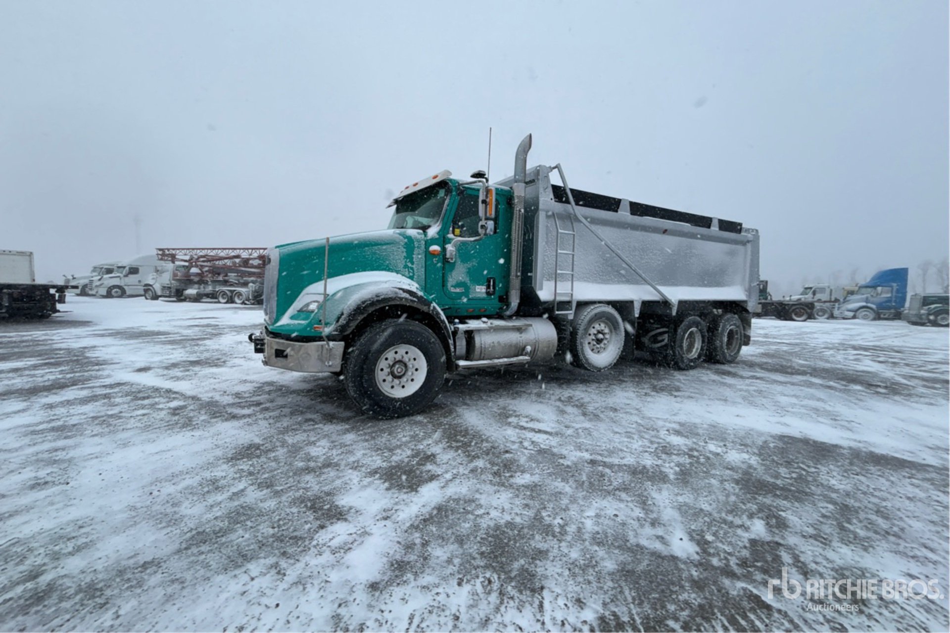 General Appearance with Picture, Left Front Corner