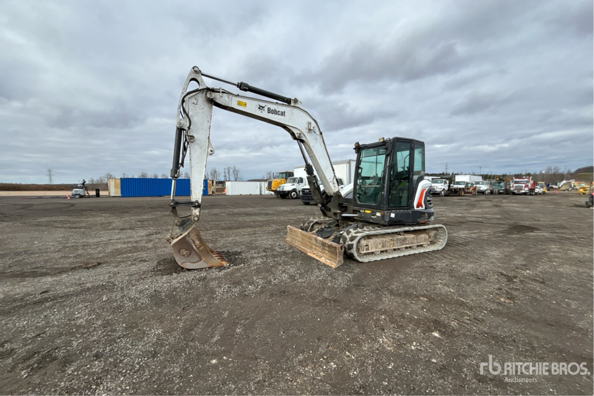 General Appearance with Picture, Left Front Corner