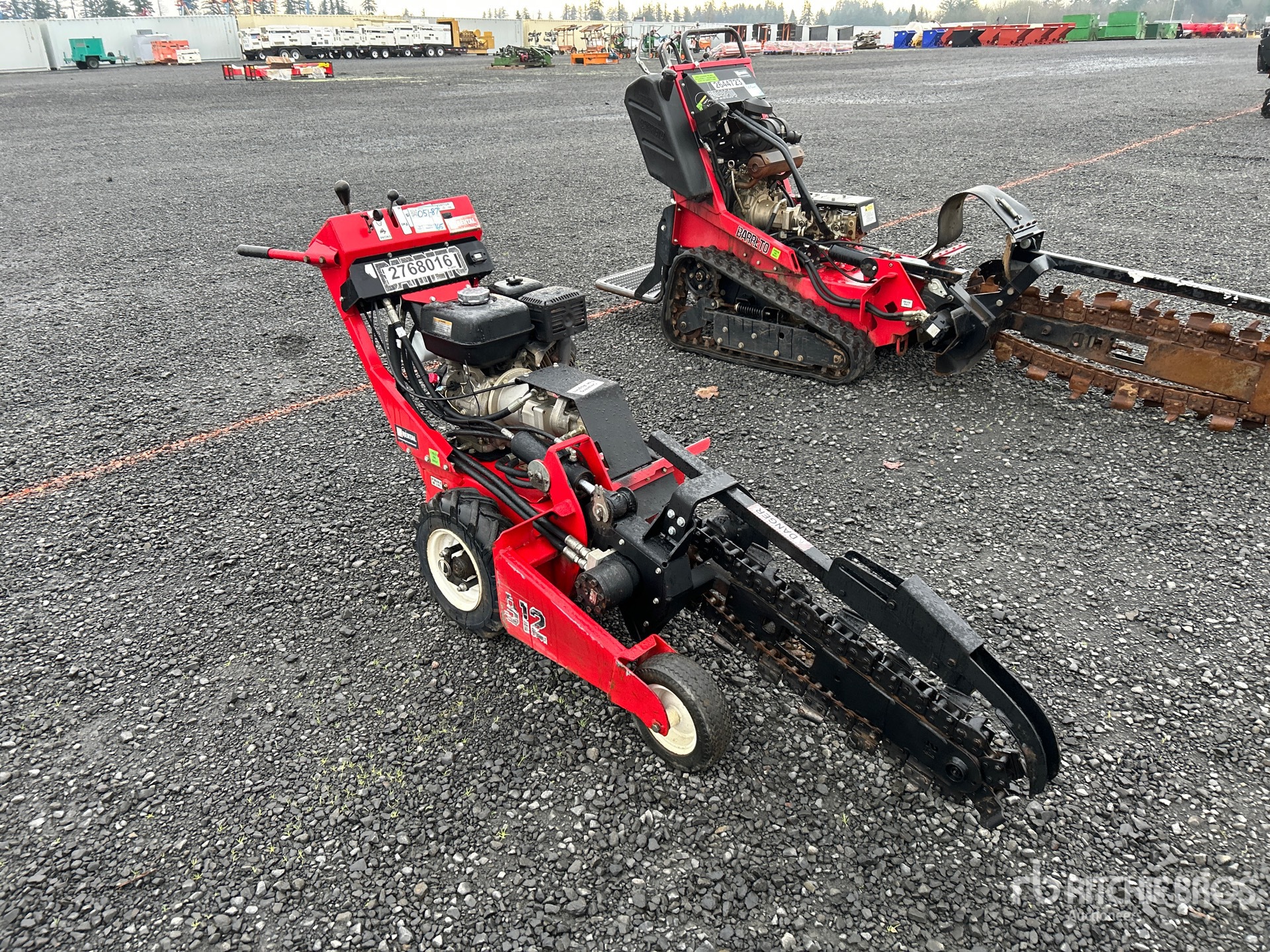 General Appearance with Picture, Right Front Corner