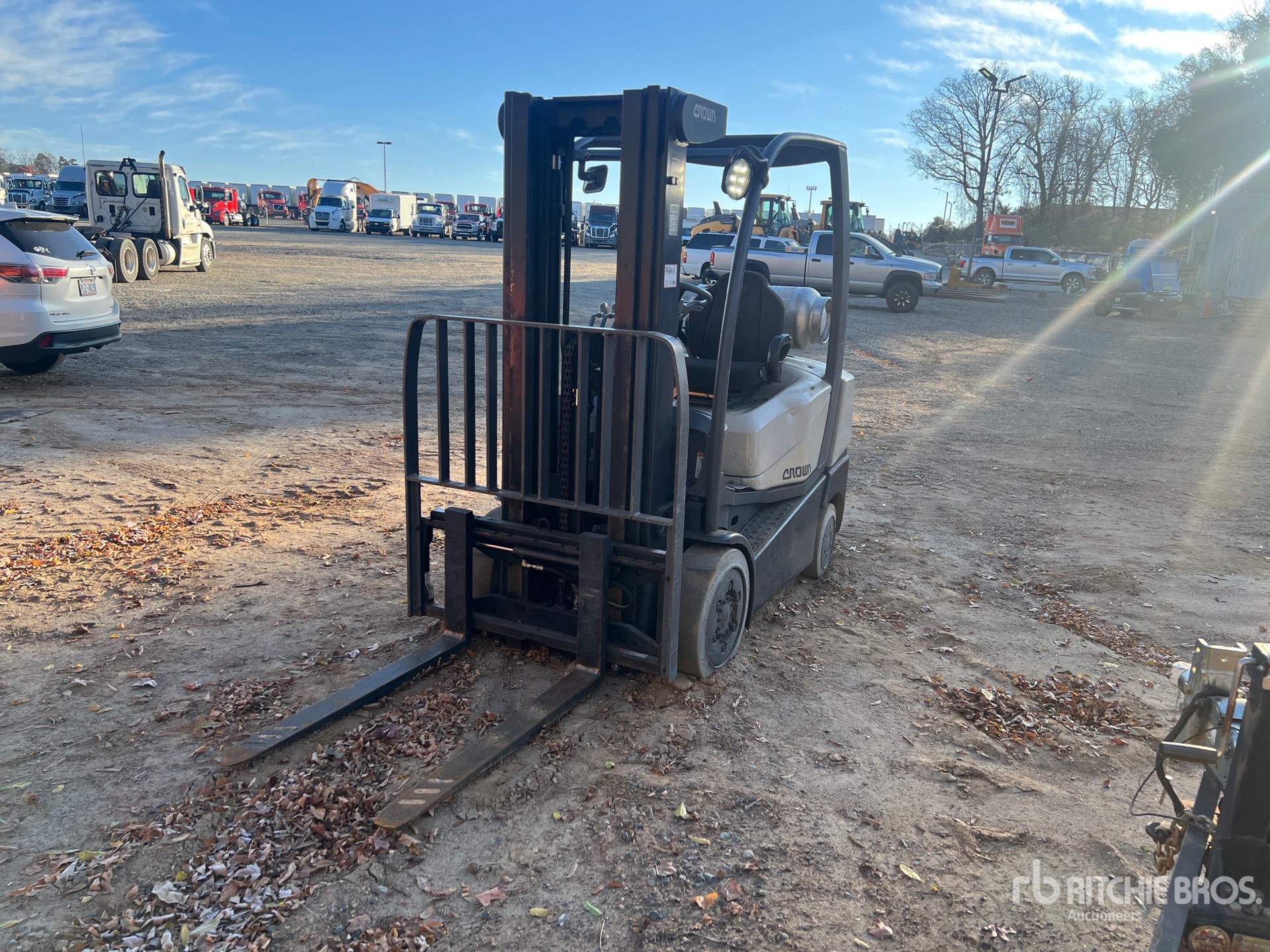 General Appearance with Picture, Left Front Corner