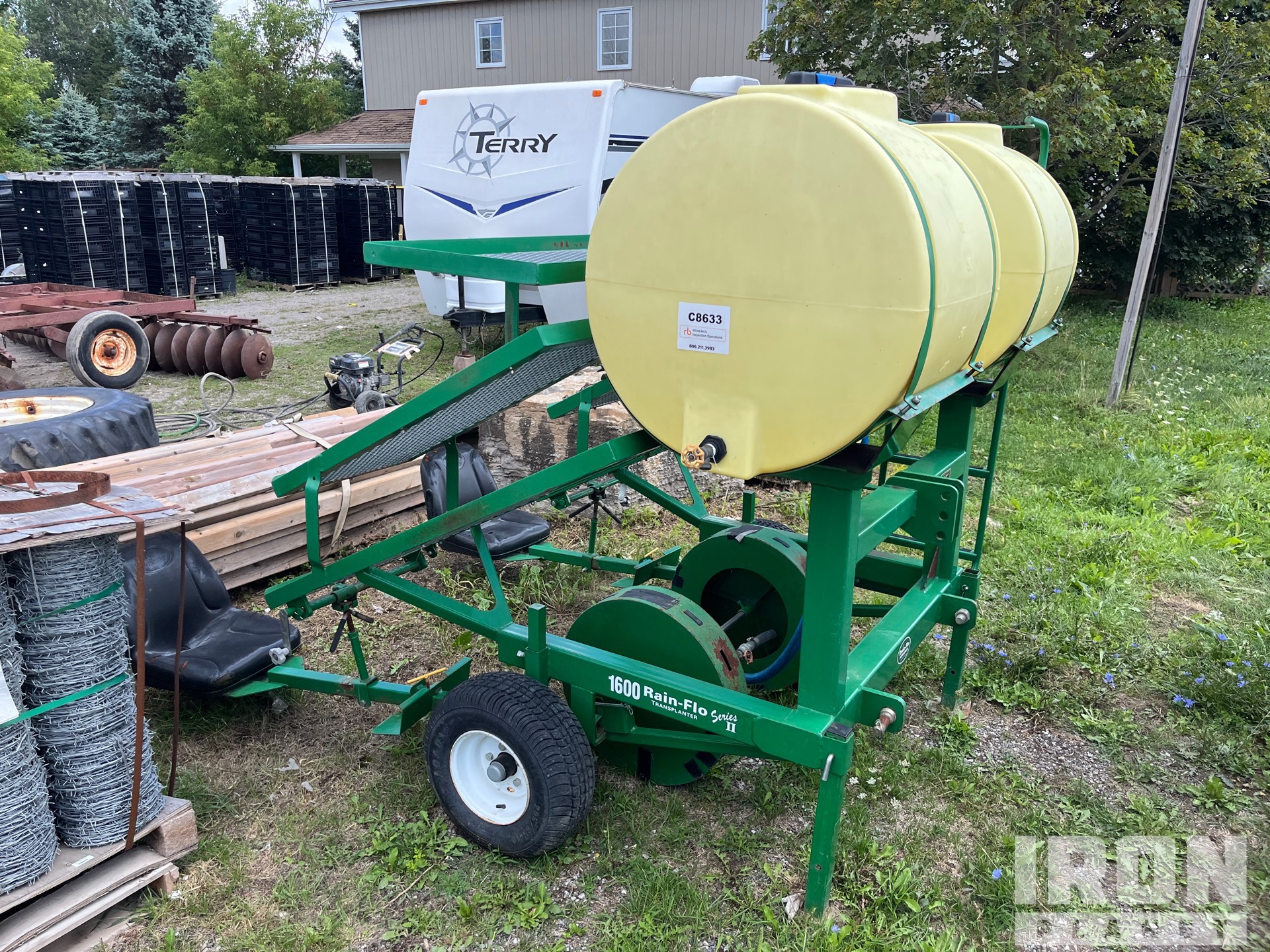 General Appearance with Picture, Right Front Corner