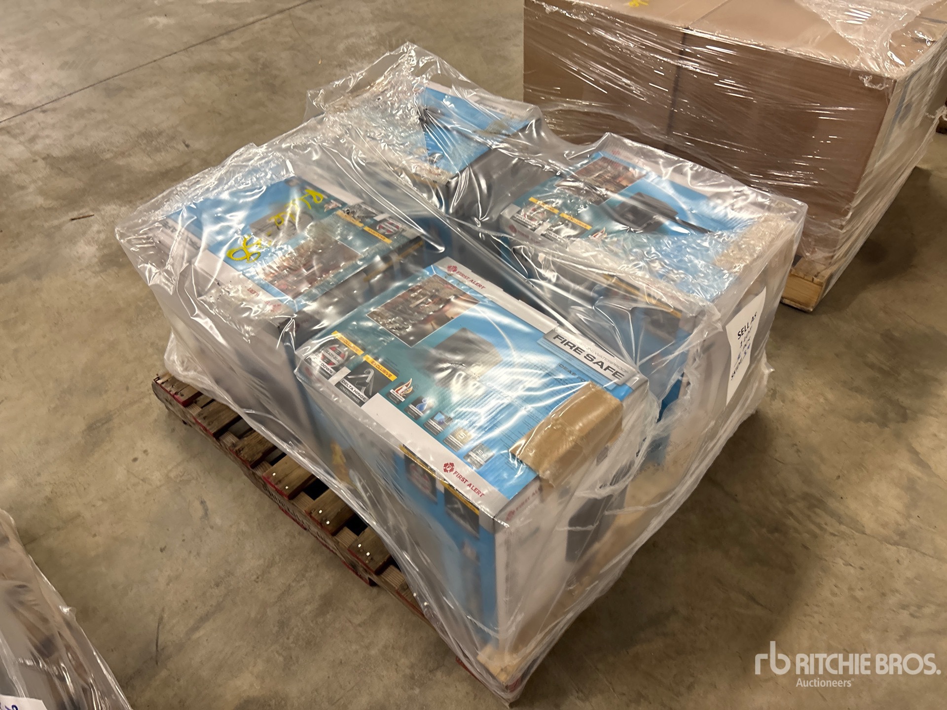 General Appearance with Bild, Ecke hinten links