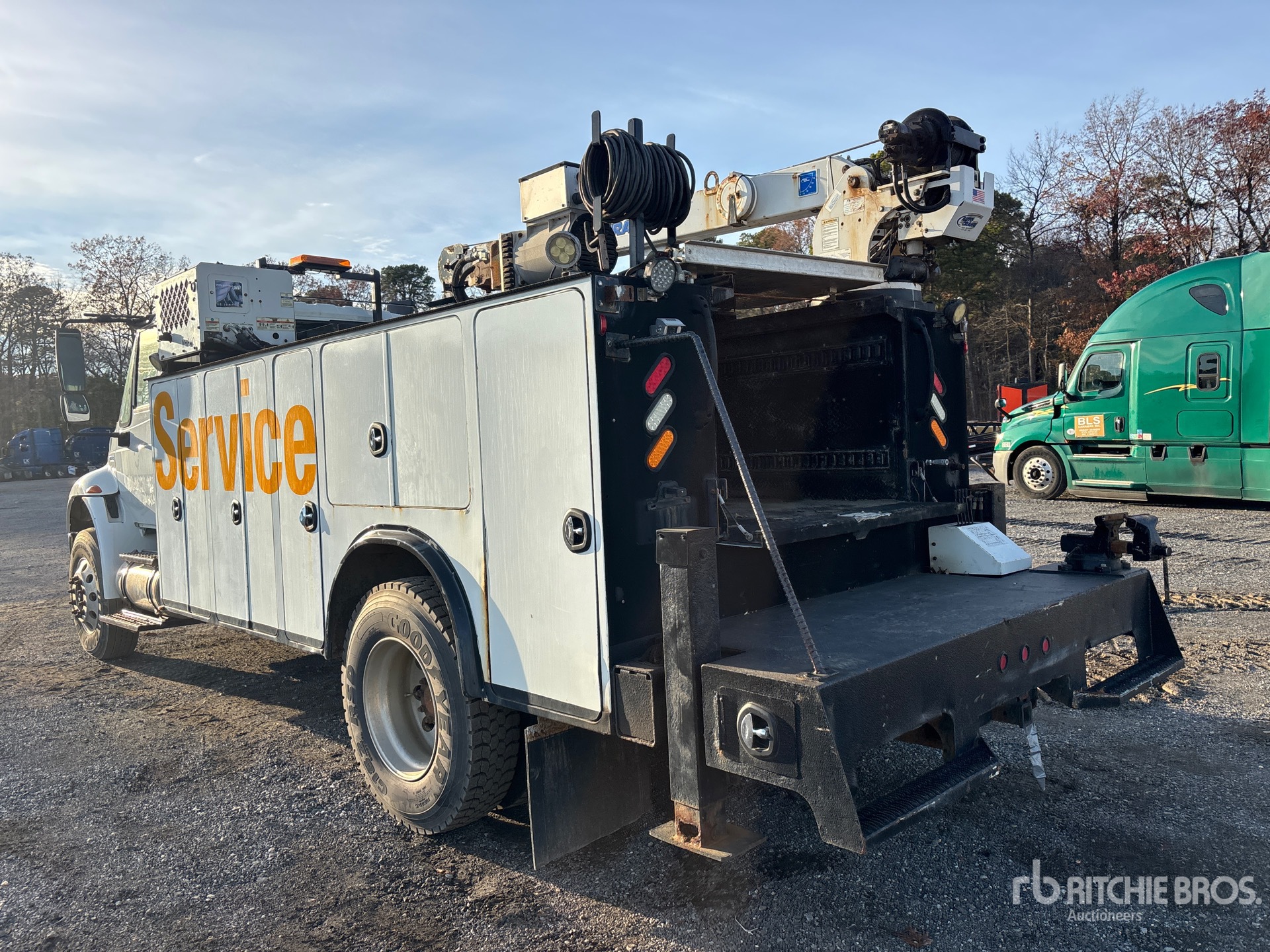 General Appearance with Picture, Left Rear Corner