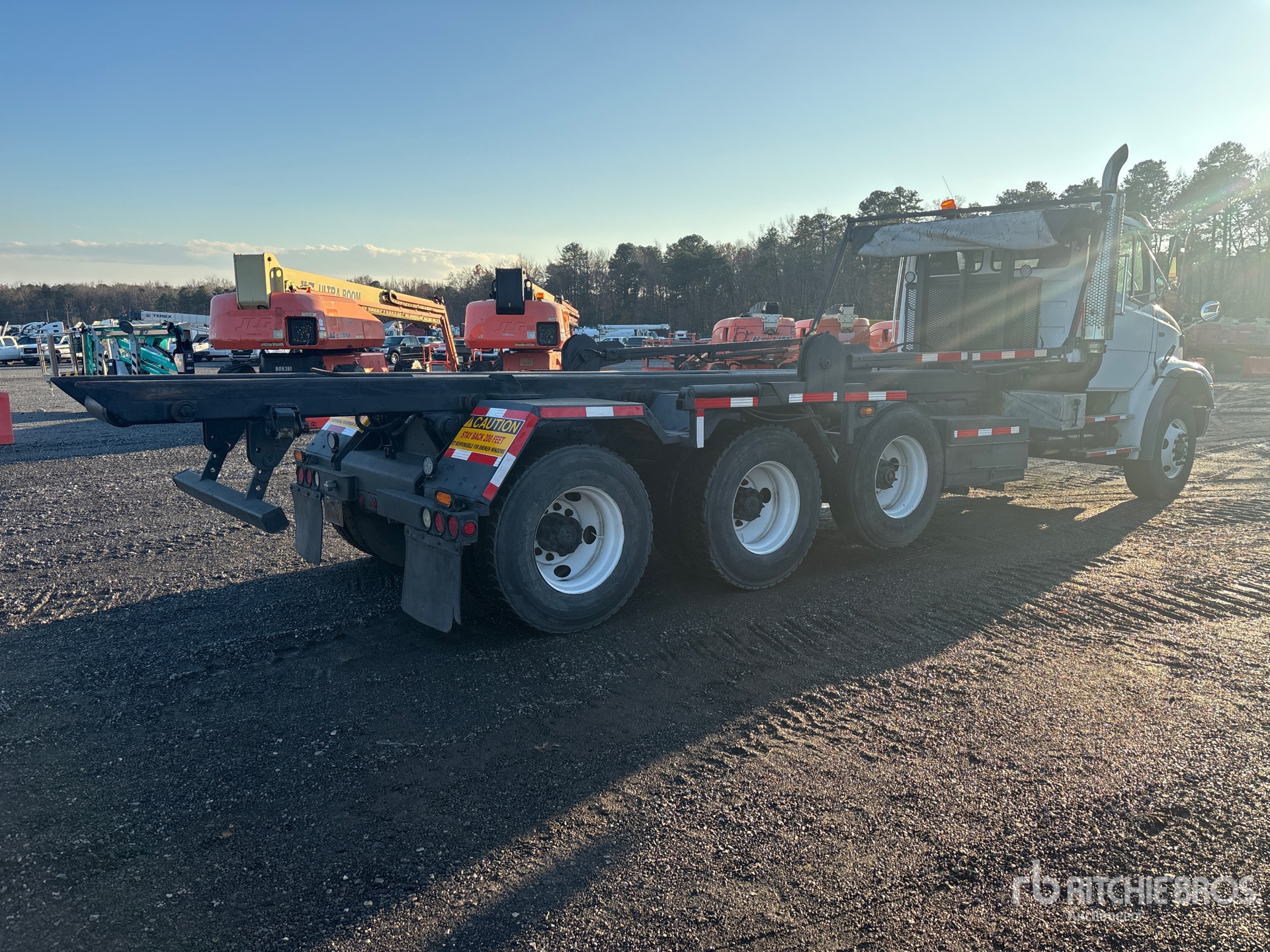 General Appearance with Bild, Ecke hinten rechts