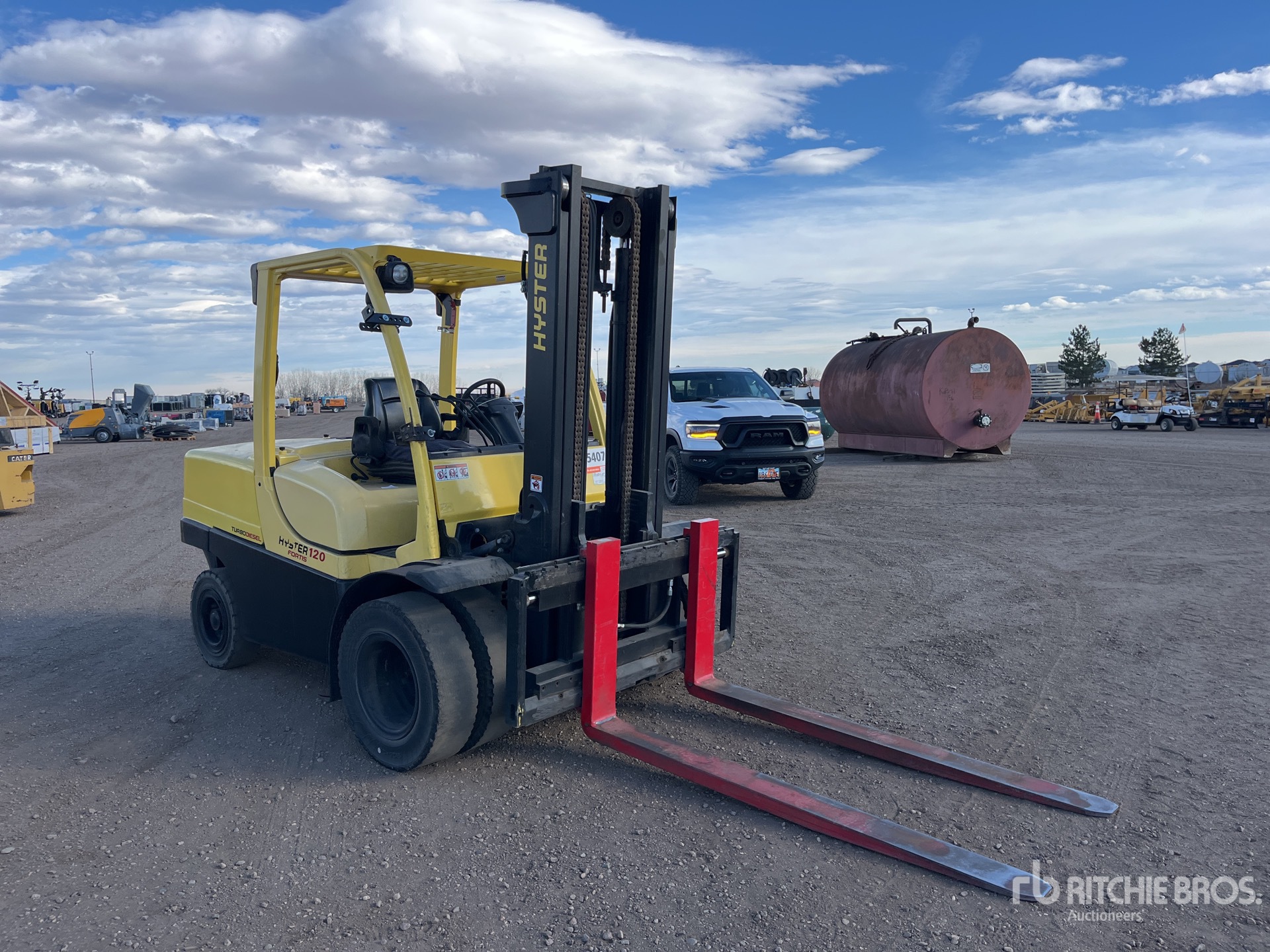 Aspect général with Image, coin avant droit