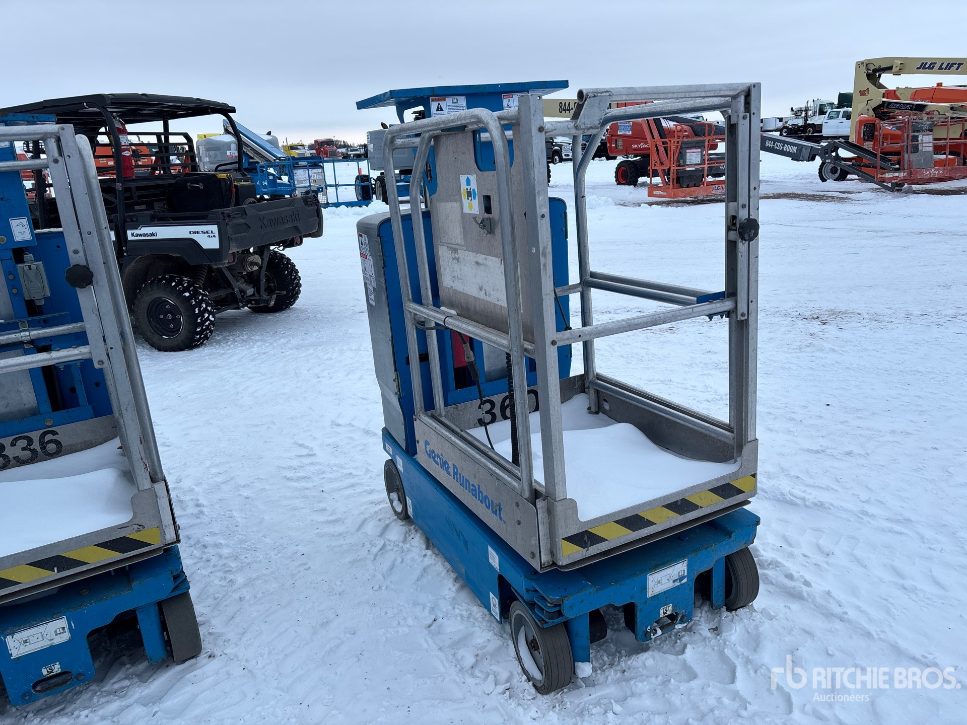 General Appearance with Picture, Right Front Corner