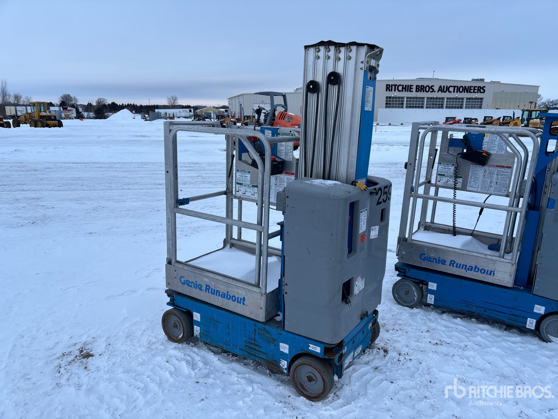 General Appearance with Picture, Right Front Corner