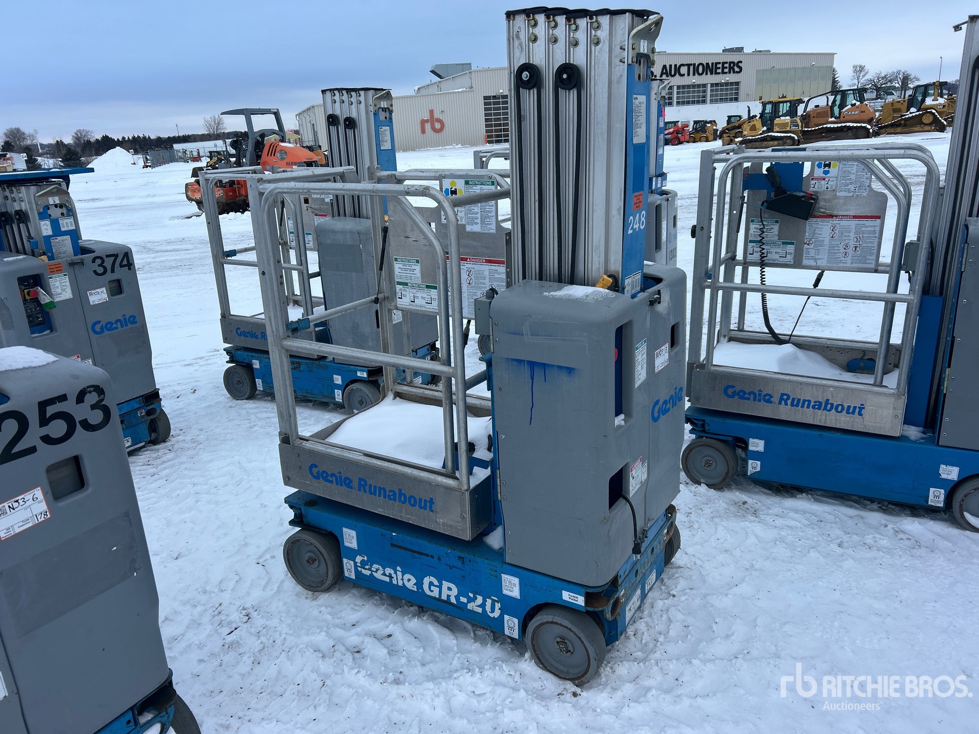 General Appearance with Picture, Right Front Corner