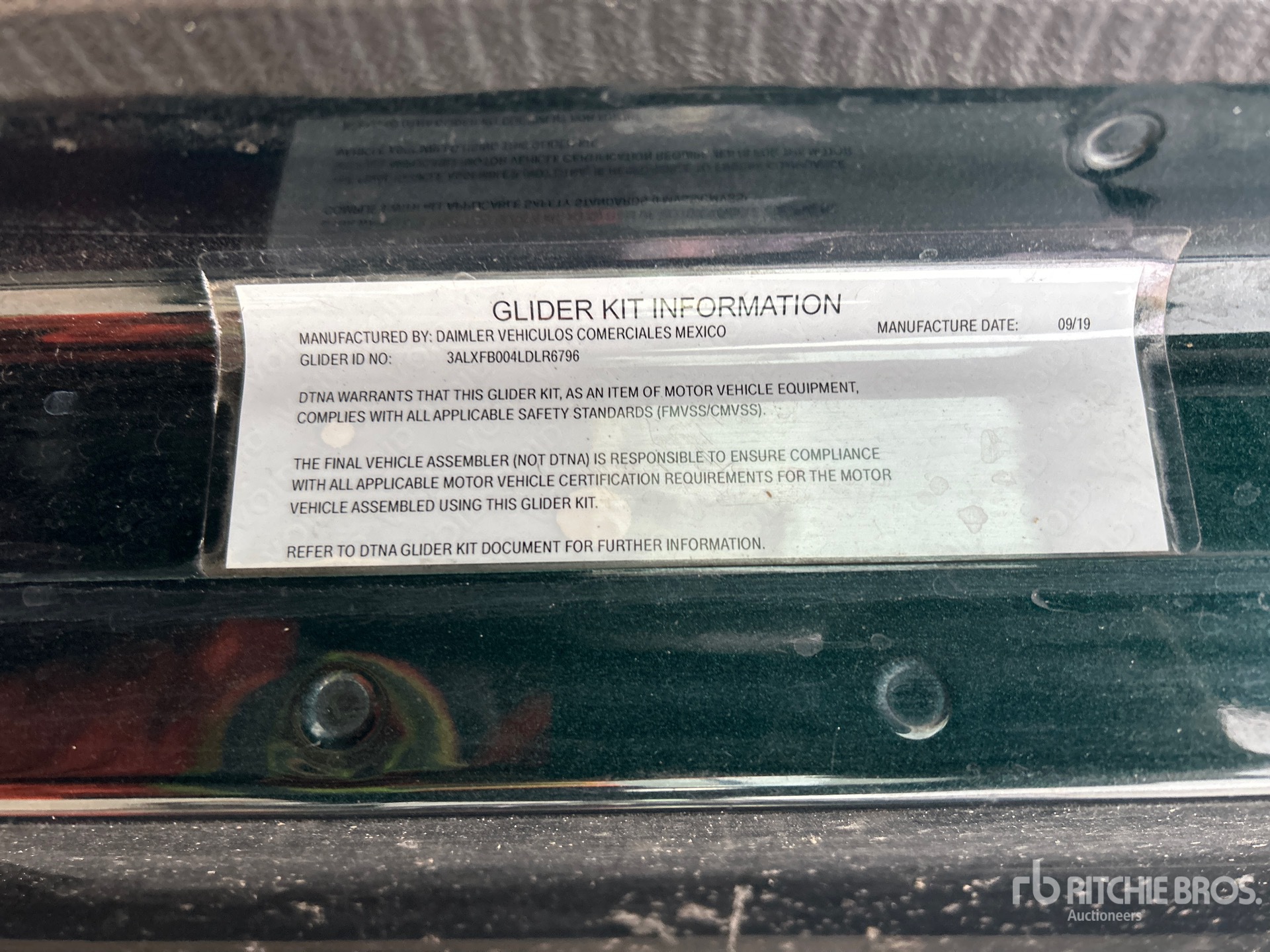 General Appearance with Seriennummer / FIN