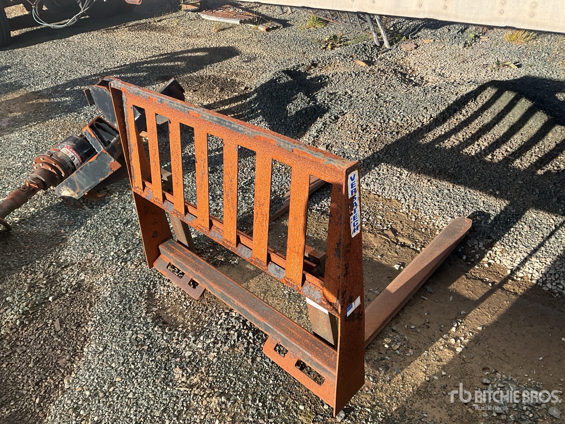 General Appearance with Imagen: esquina trasera derecha