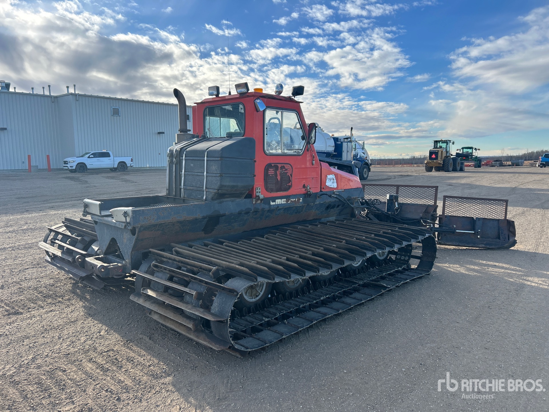 General Appearance with Bild, Ecke hinten rechts