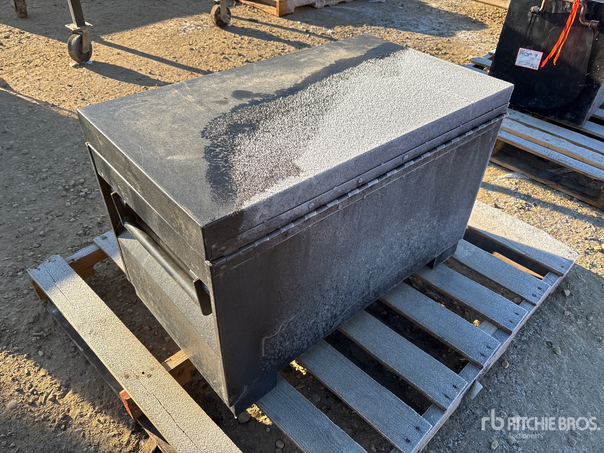 Aspect général with Image, coin arrière gauche