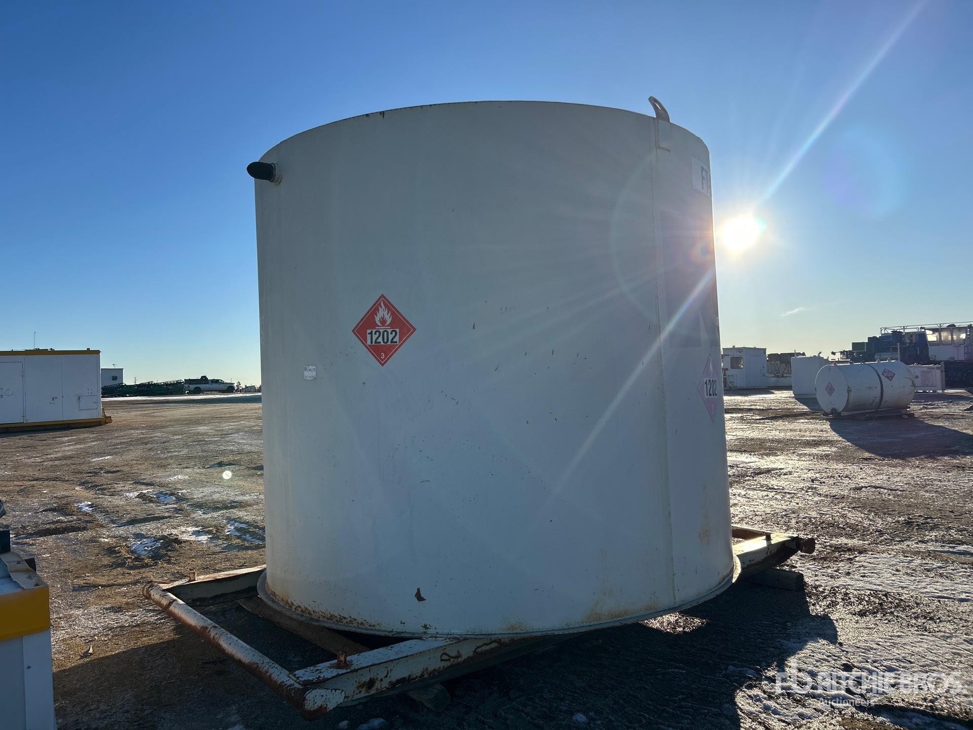 General Appearance with Bild, Ecke hinten rechts