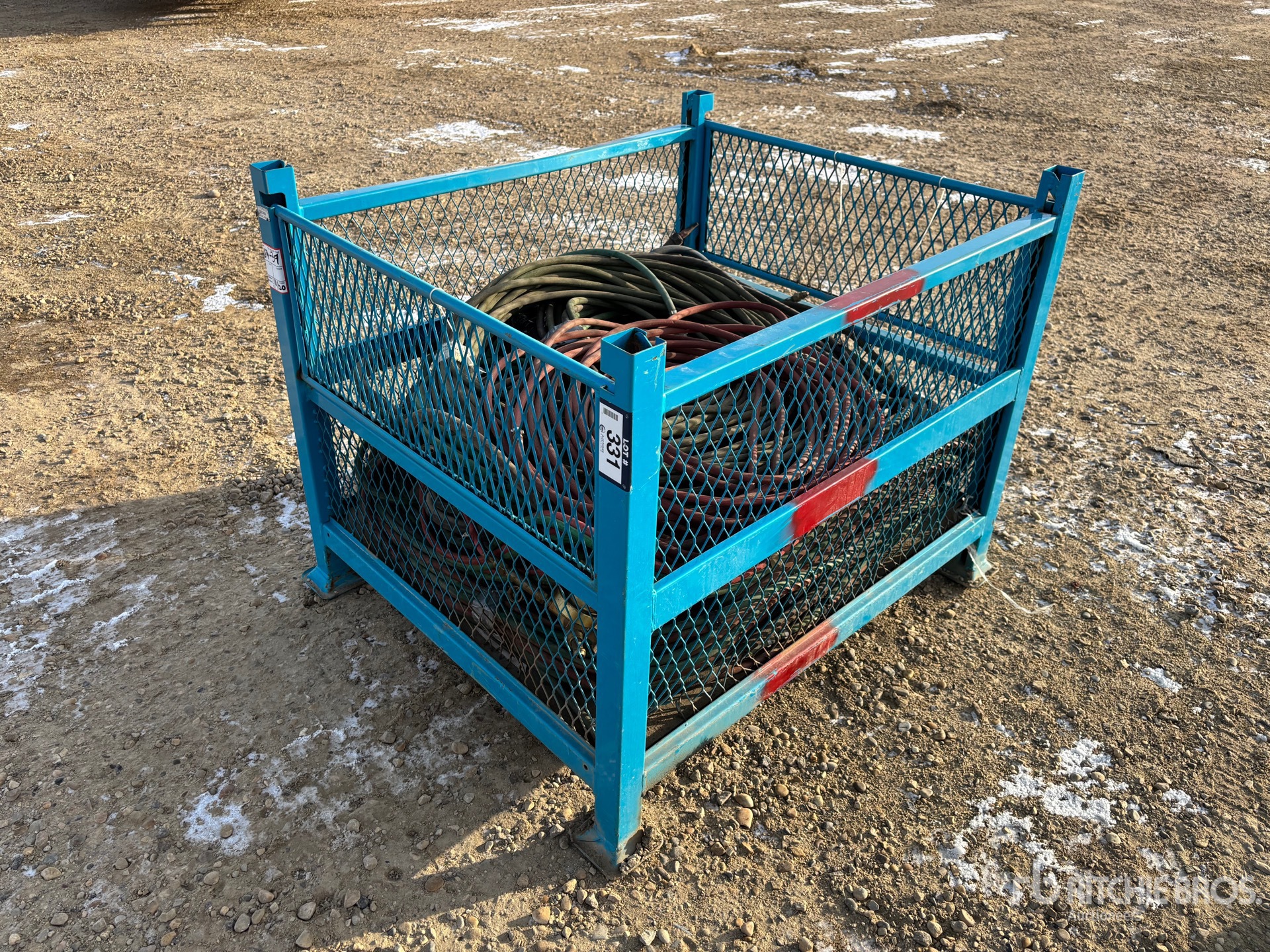 General Appearance with Foto, angolo posteriore sinistro