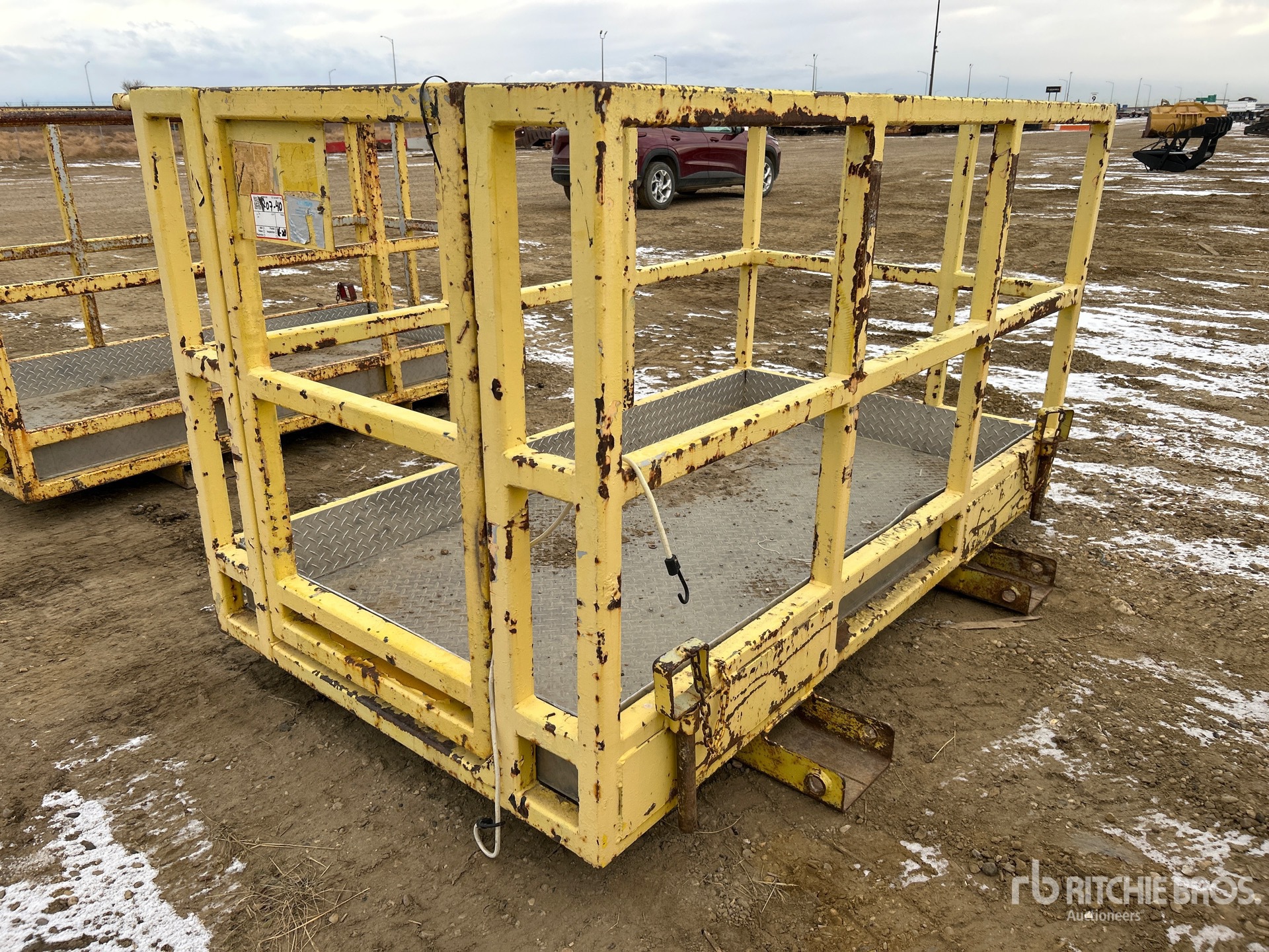 General Appearance with Bild, Ecke hinten links