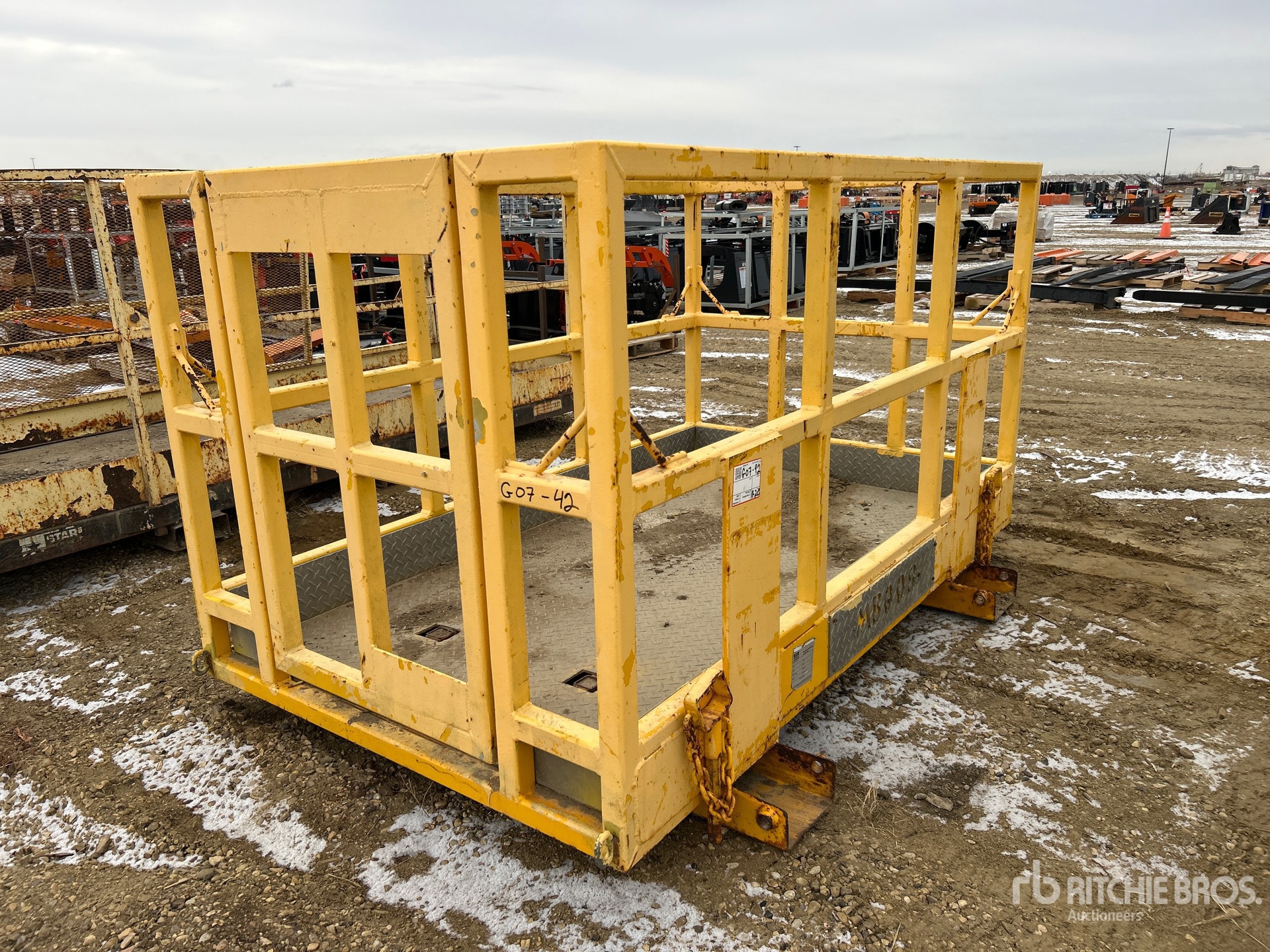 General Appearance with Bild, Ecke vorne rechts