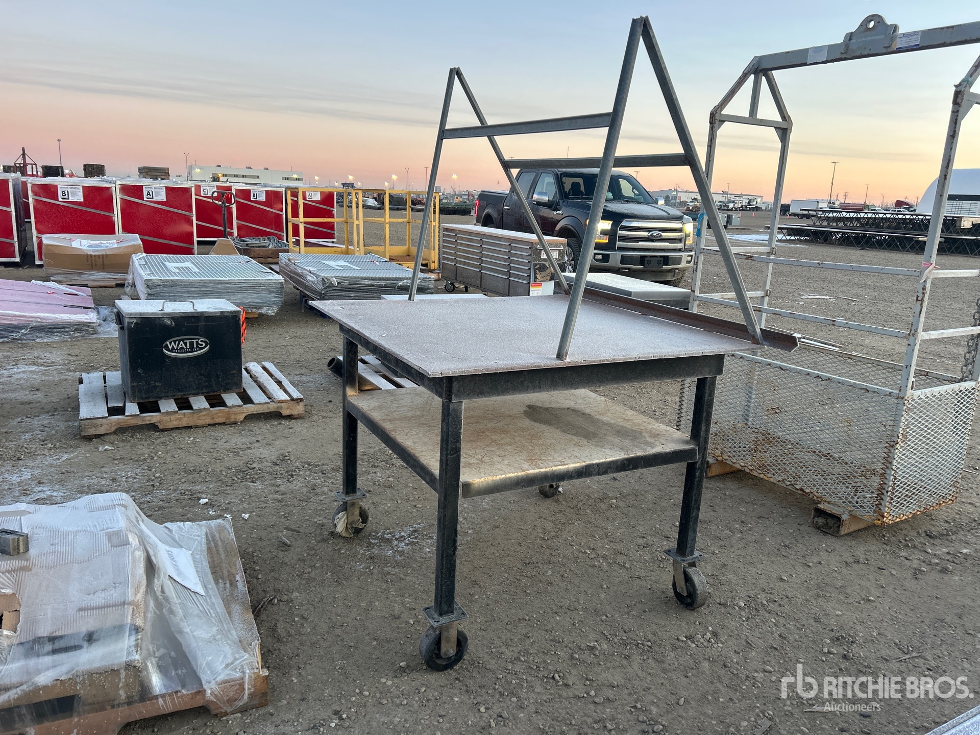 General Appearance with Image, coin arrière droit