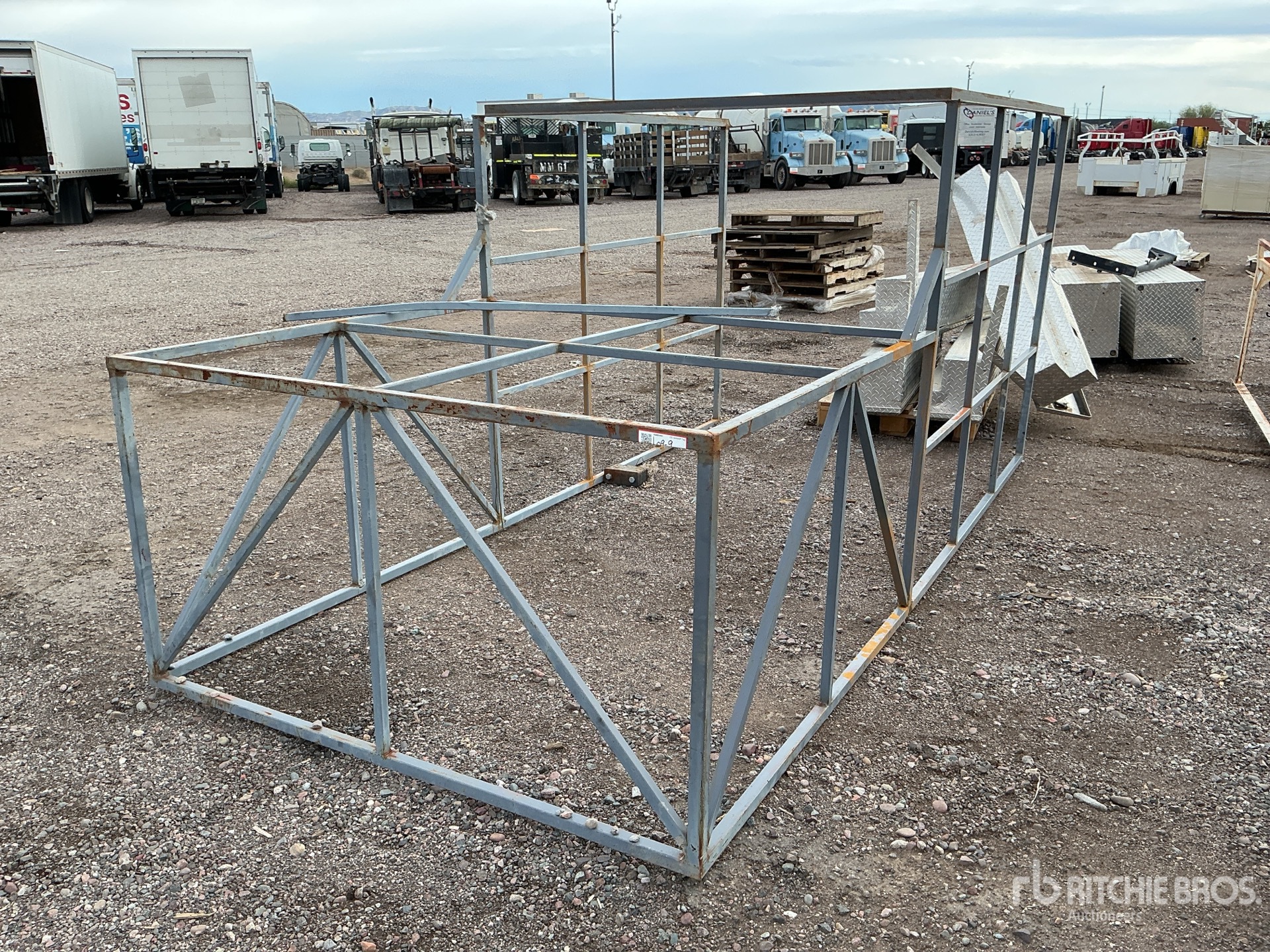 General Appearance with Image, coin avant gauche