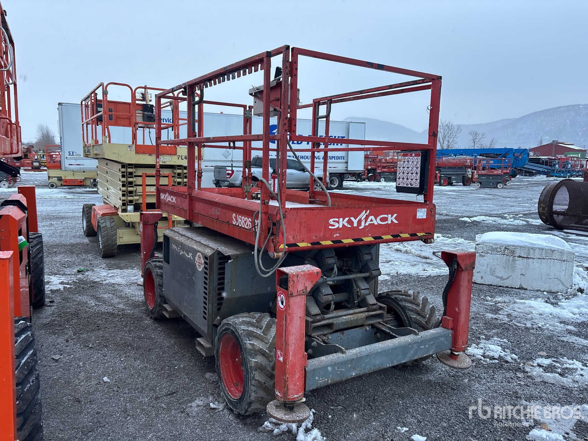 General Appearance with Picture, Left Rear Corner