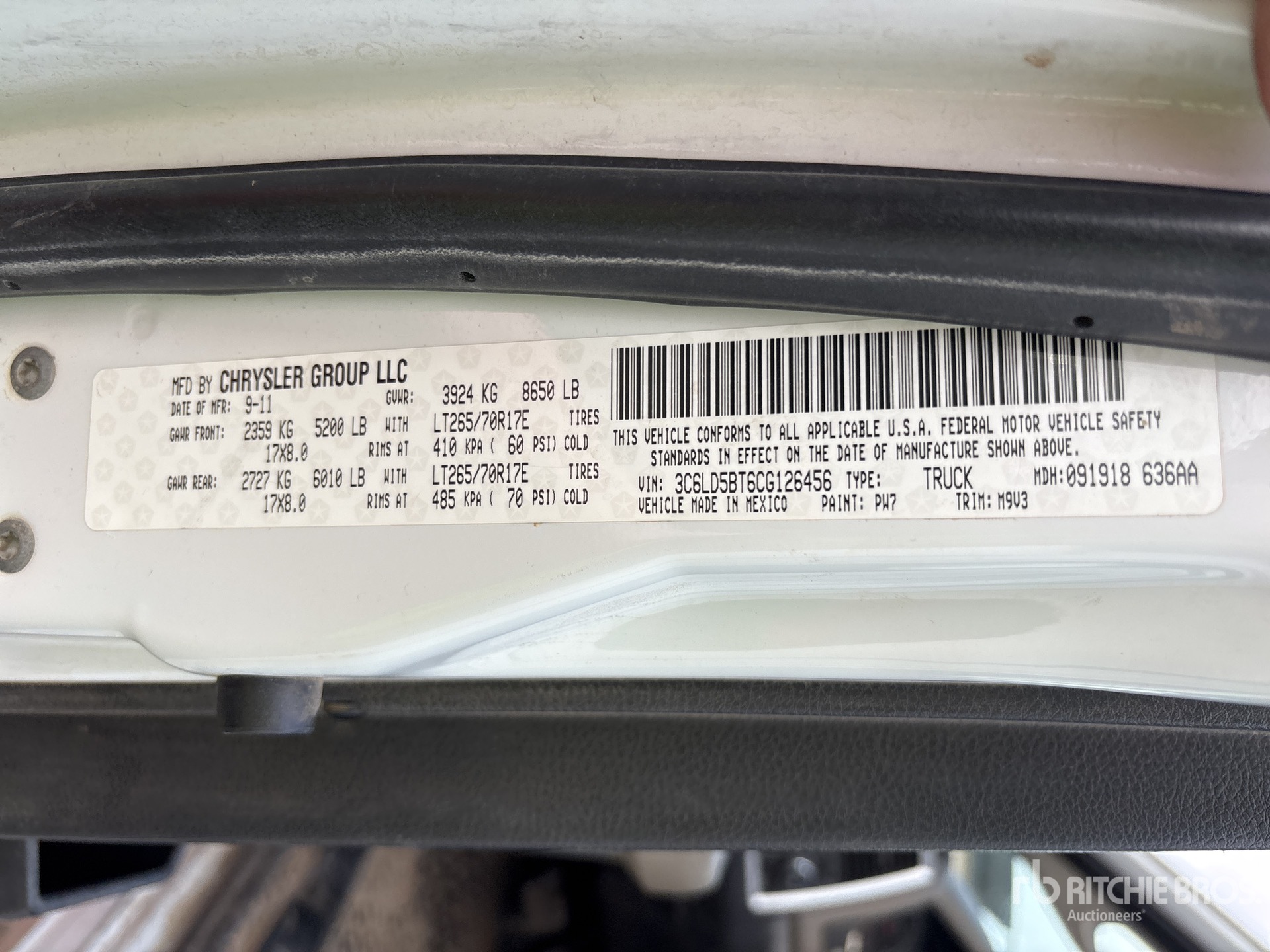 General Appearance with Serial Number / VIN