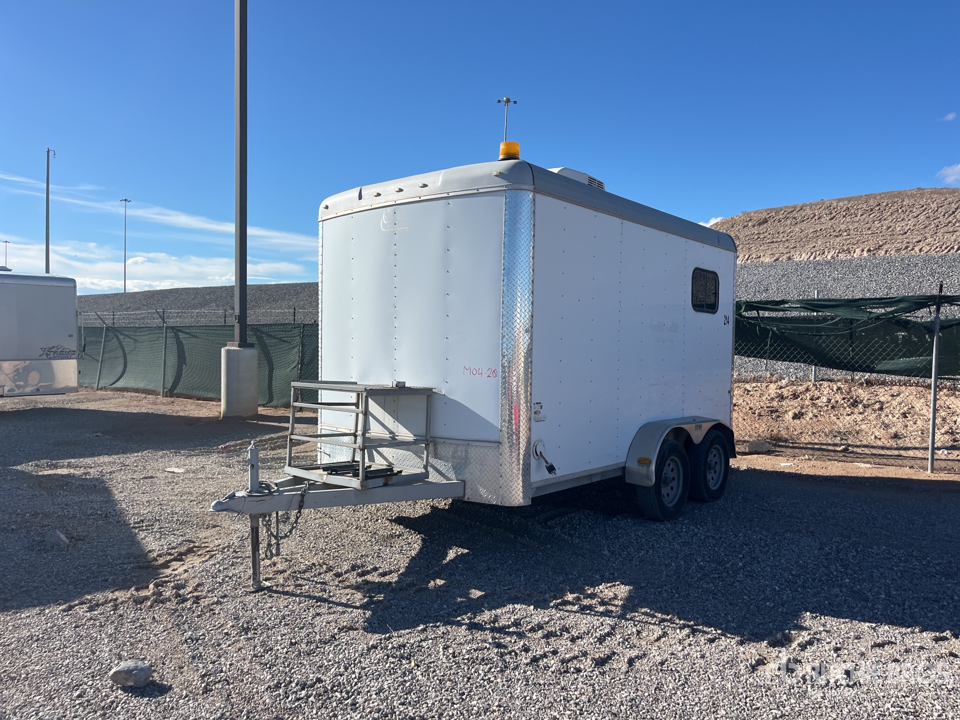 General Appearance with Imagen: esquina delantera izquierda