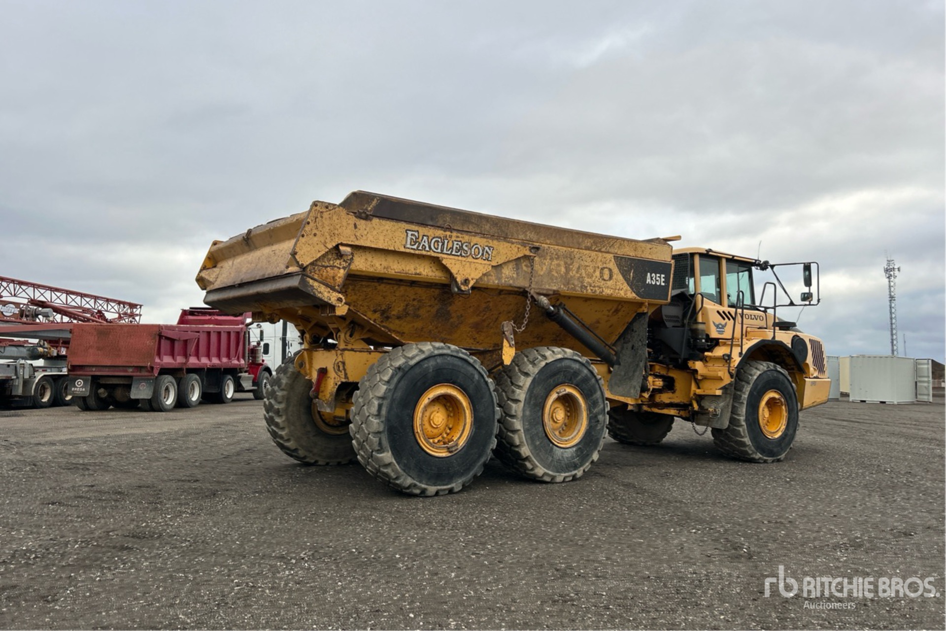 General Appearance with Picture, Right Rear Corner