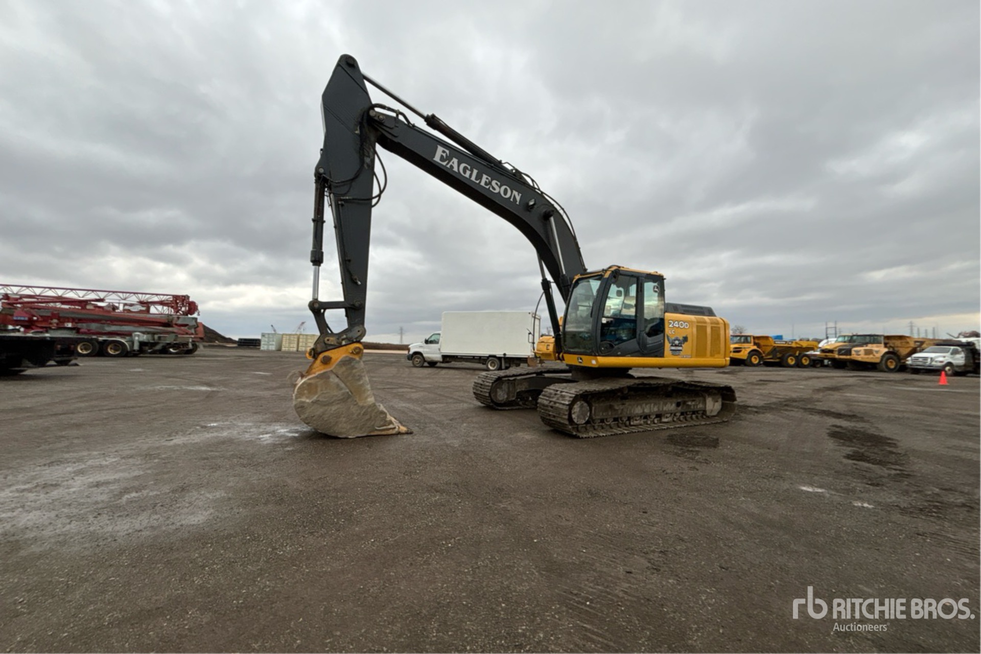 General Appearance with Picture, Left Front Corner