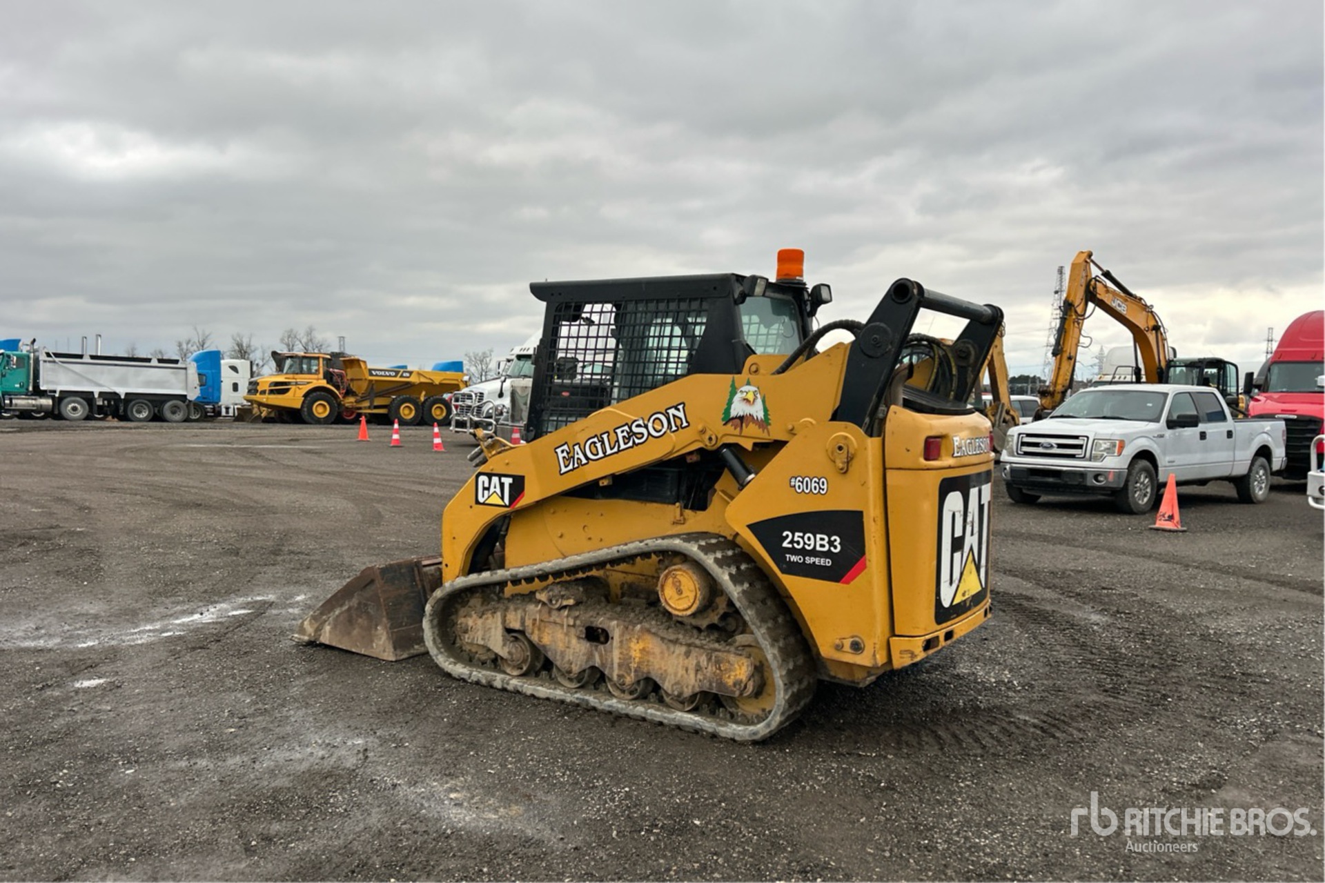 General Appearance with Picture, Left Rear Corner