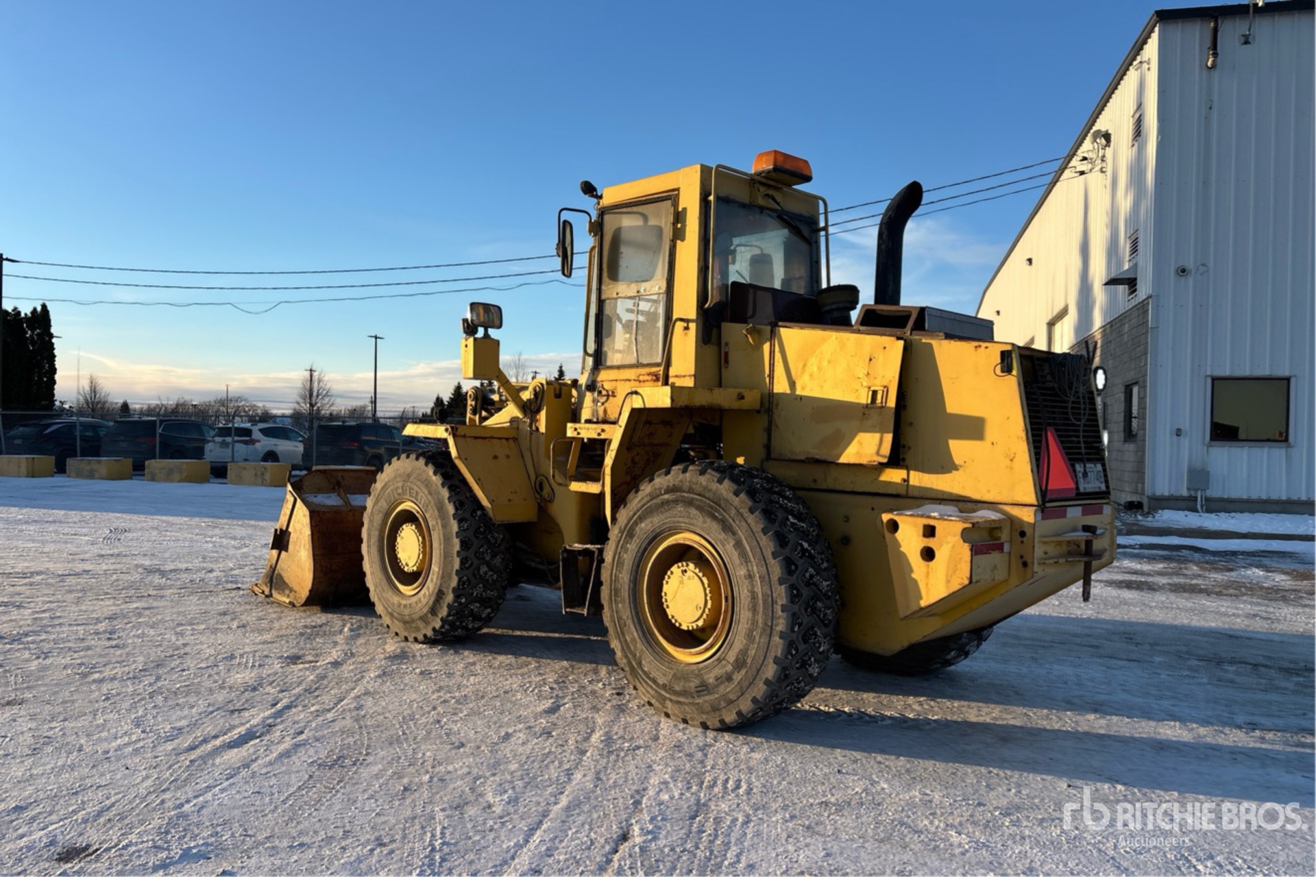 General Appearance with Imagen: esquina trasera izquierda