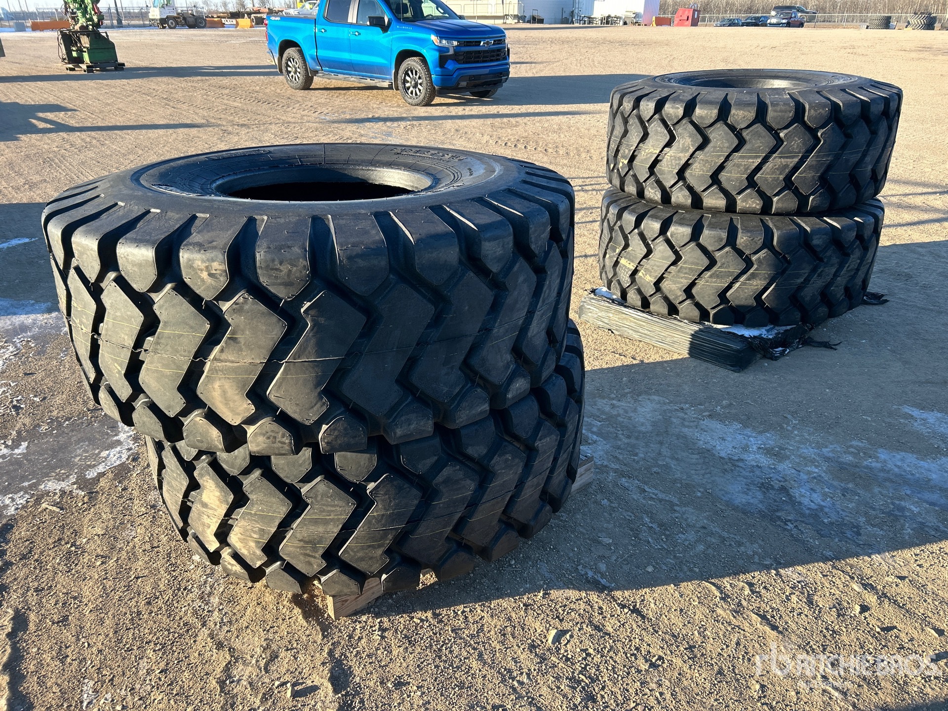 General Appearance with Imagen: esquina trasera derecha