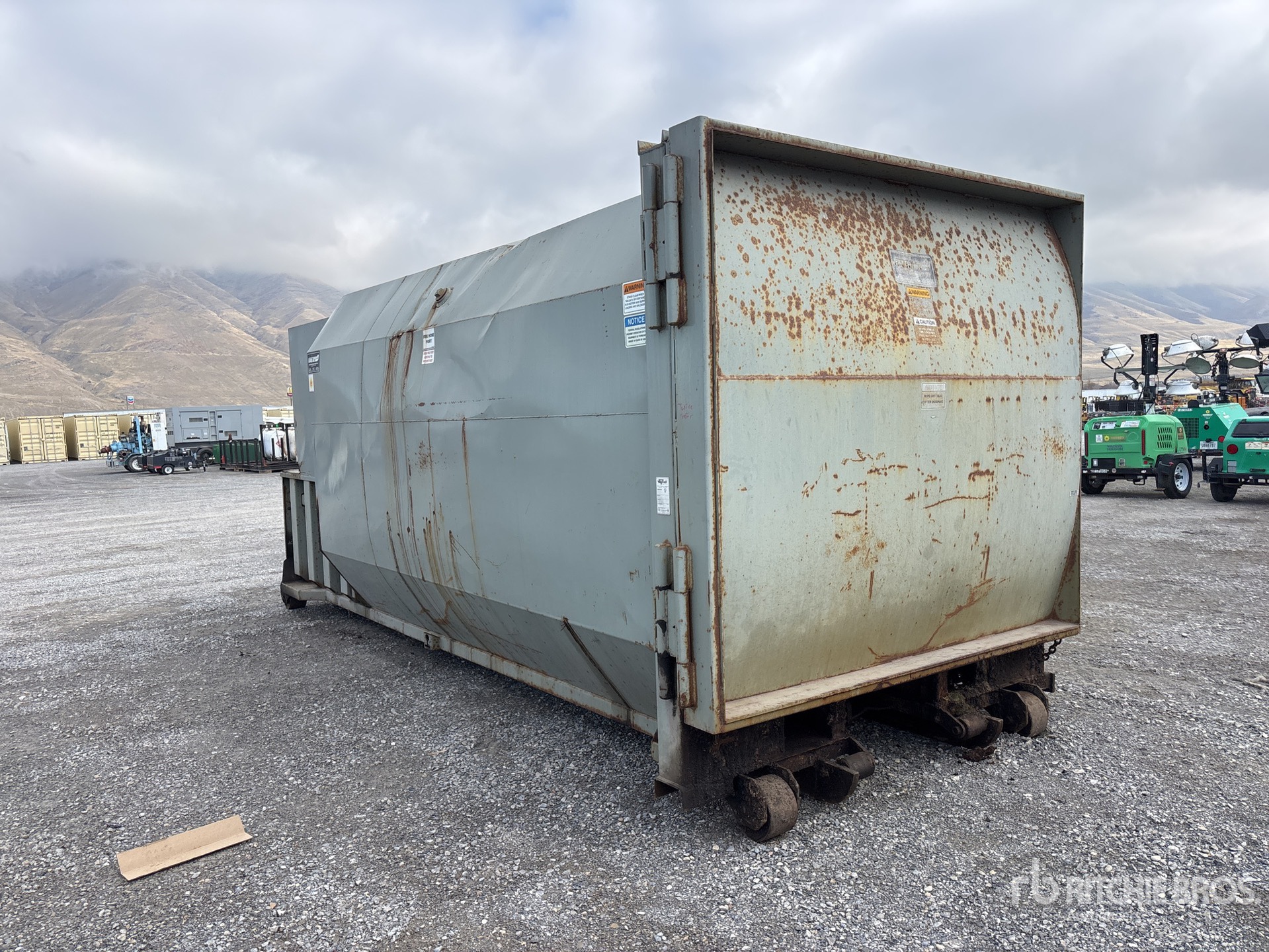 General Appearance with Picture, Left Rear Corner