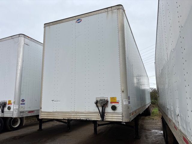 2014 Utility VS2DX 53 ft x 102 in T/A Van Trailer